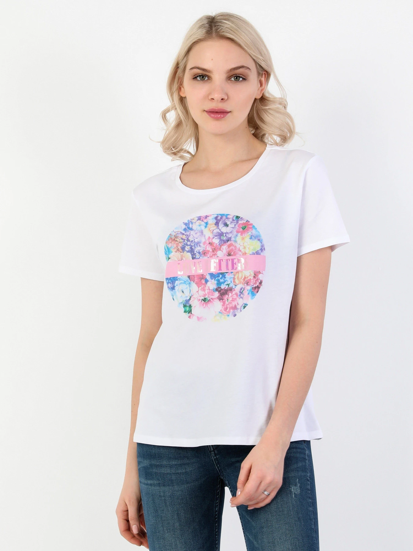 Футболки і поло Colin’s модель CL1048715WHT Футболки і поло Colin’s модель CL1048715WHT Фото