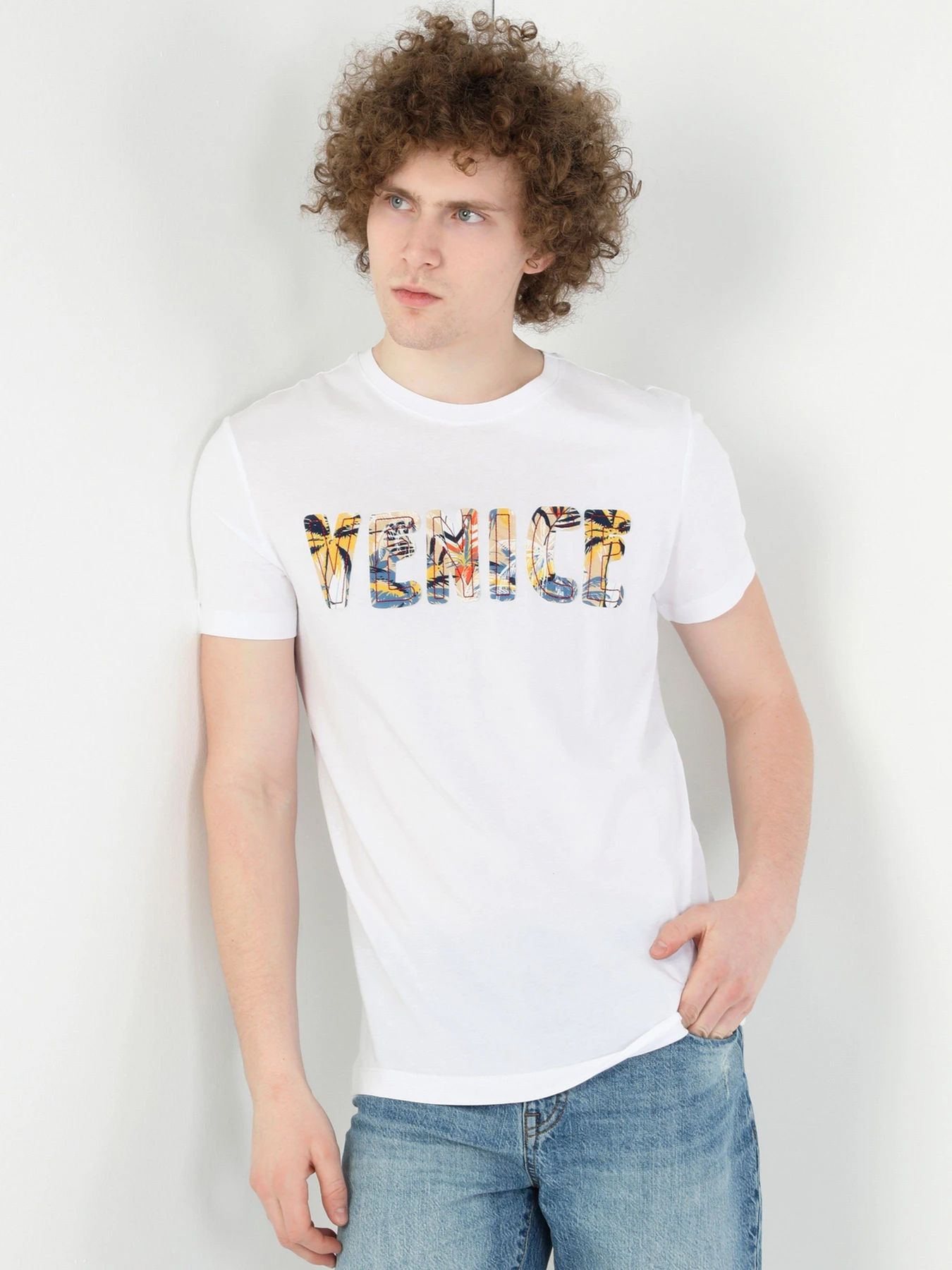 Футболки и поло Colin’s модель CL1049423WHT Футболки и поло Colin’s модель CL1049423WHT Фото