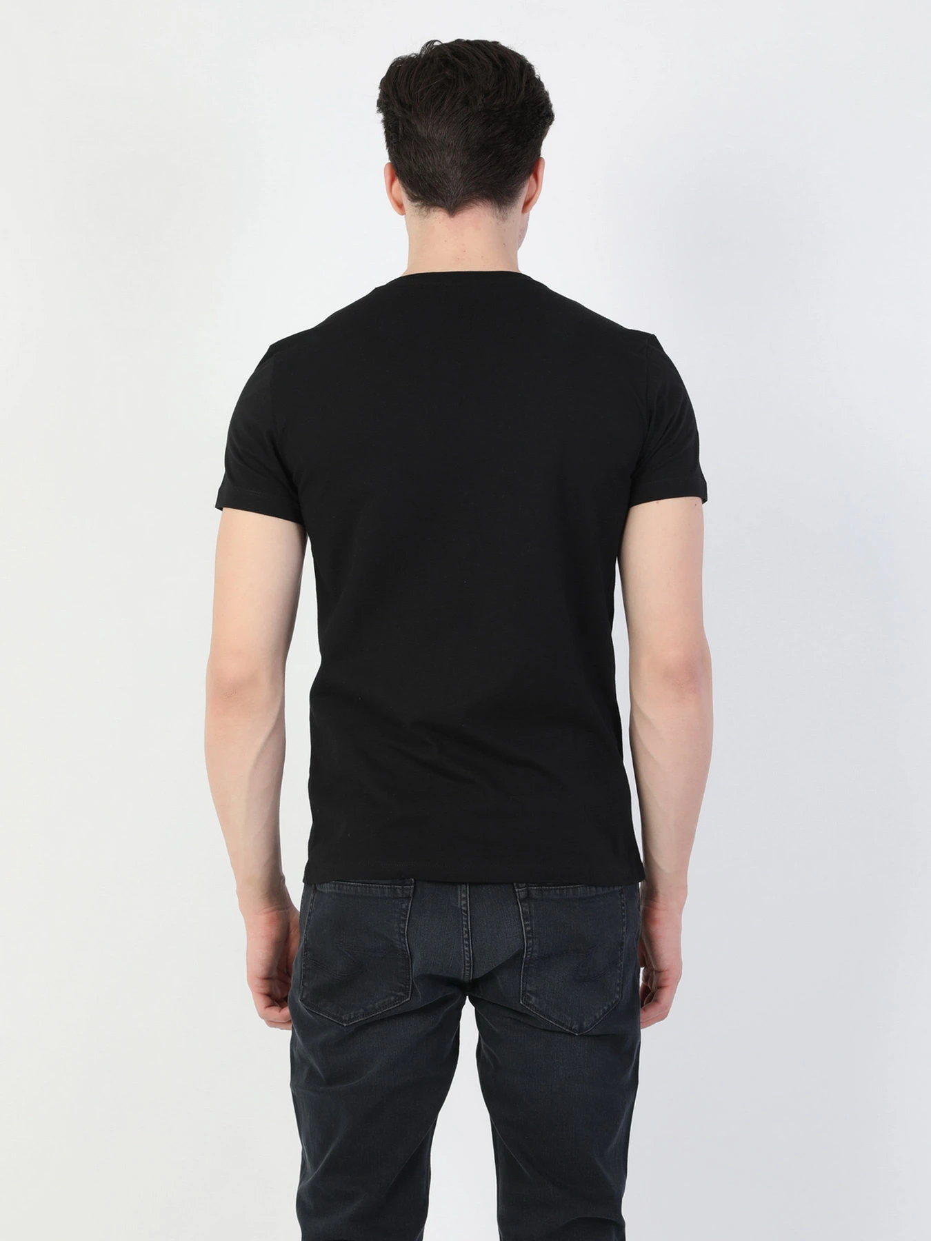 Футболки і поло Colin’s модель CL1049429BLK Футболки і поло Colin’s модель CL1049429BLK Фото