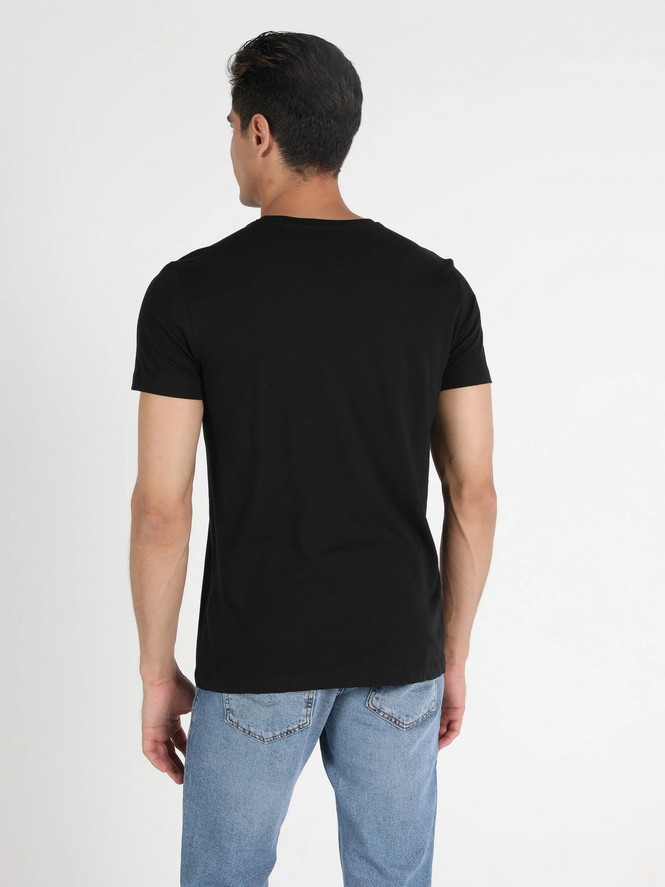 Футболки и поло Colin’s модель CL1049932BLK Футболки и поло Colin’s модель CL1049932BLK Фото