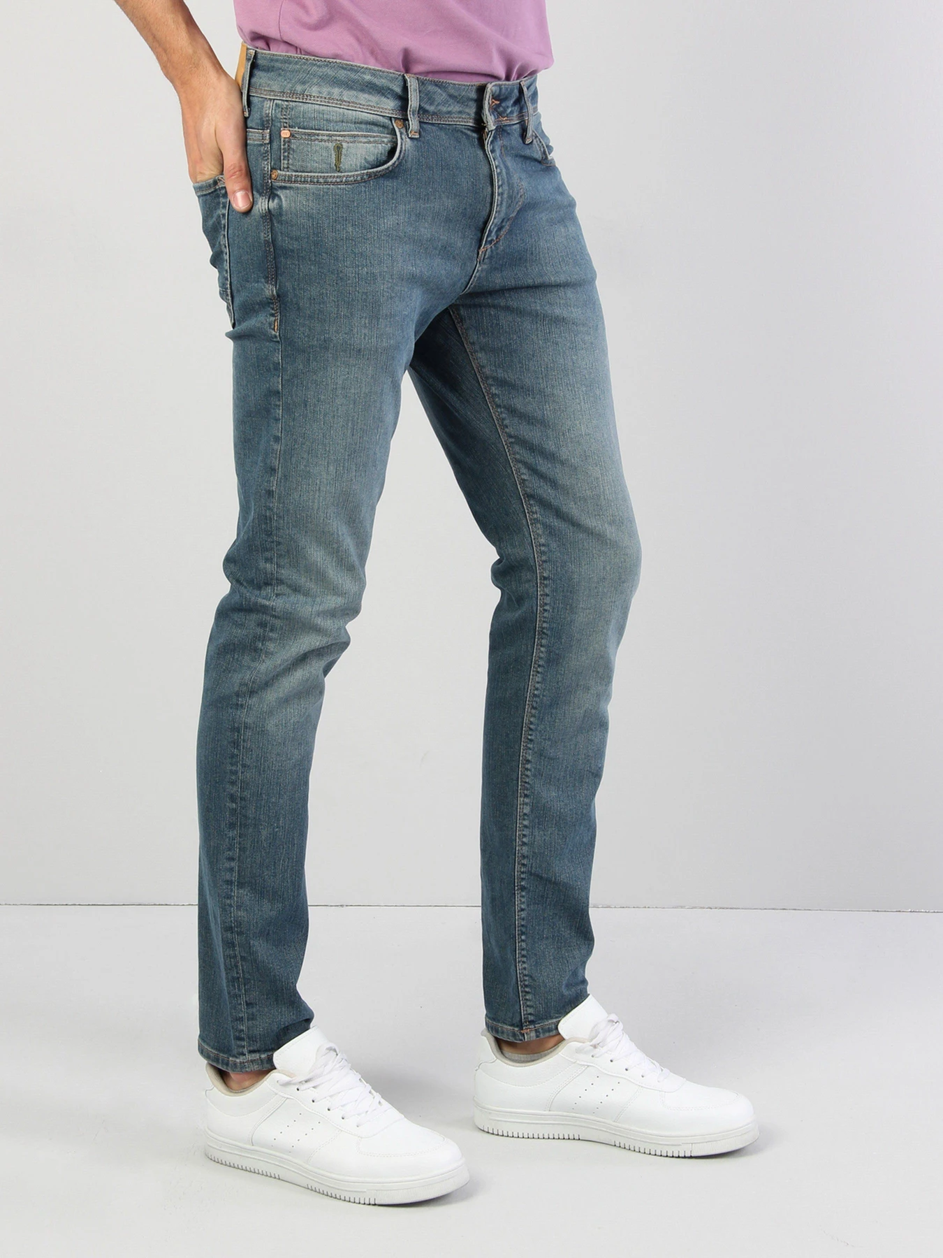 Джинсы Colin’s модель CL1033360DN09337 Джинсы Colin’s модель CL1033360DN09337 Фото