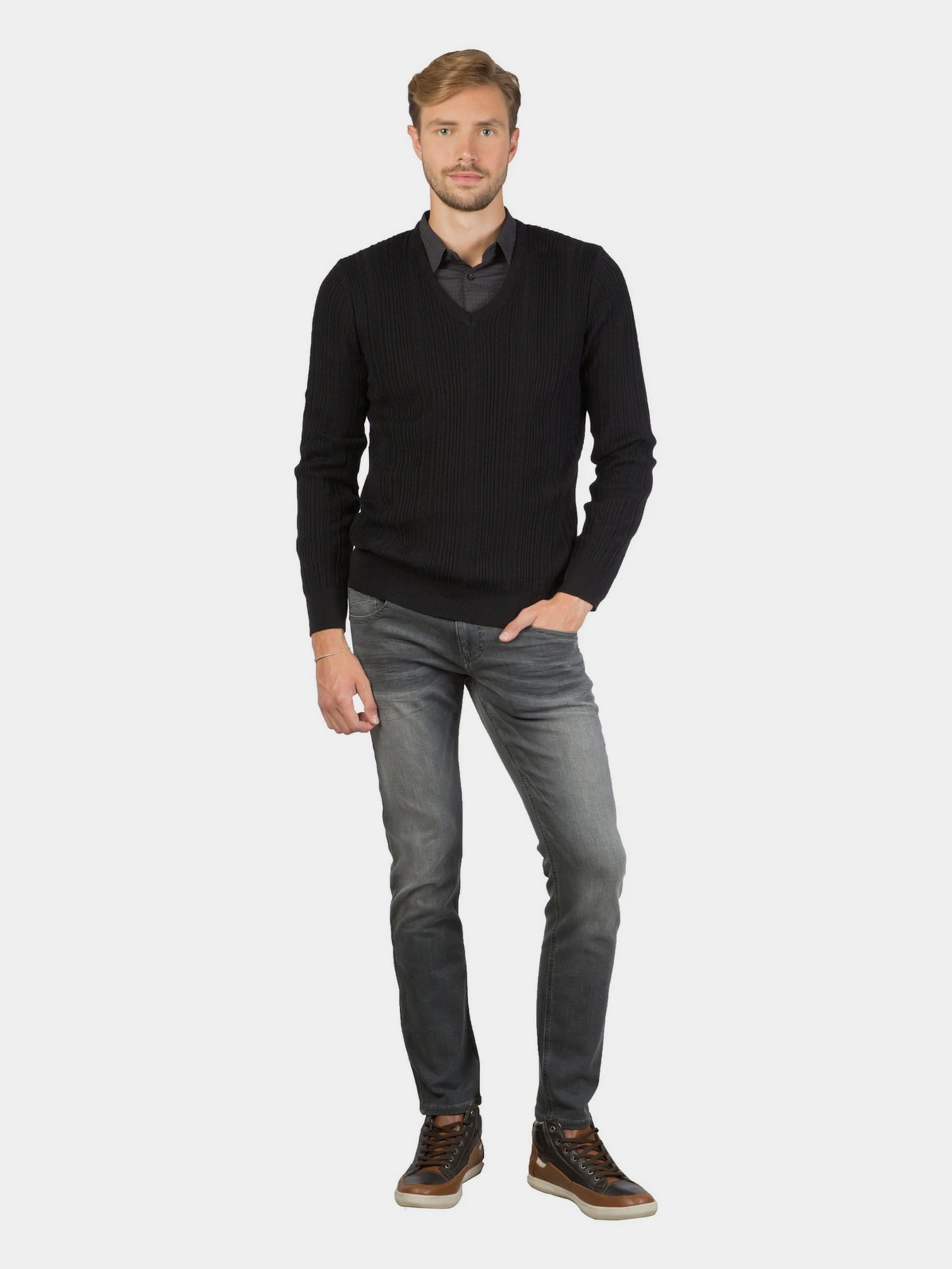 Свитры и кардиганы Colin’s модель CL1017971BLK Фото