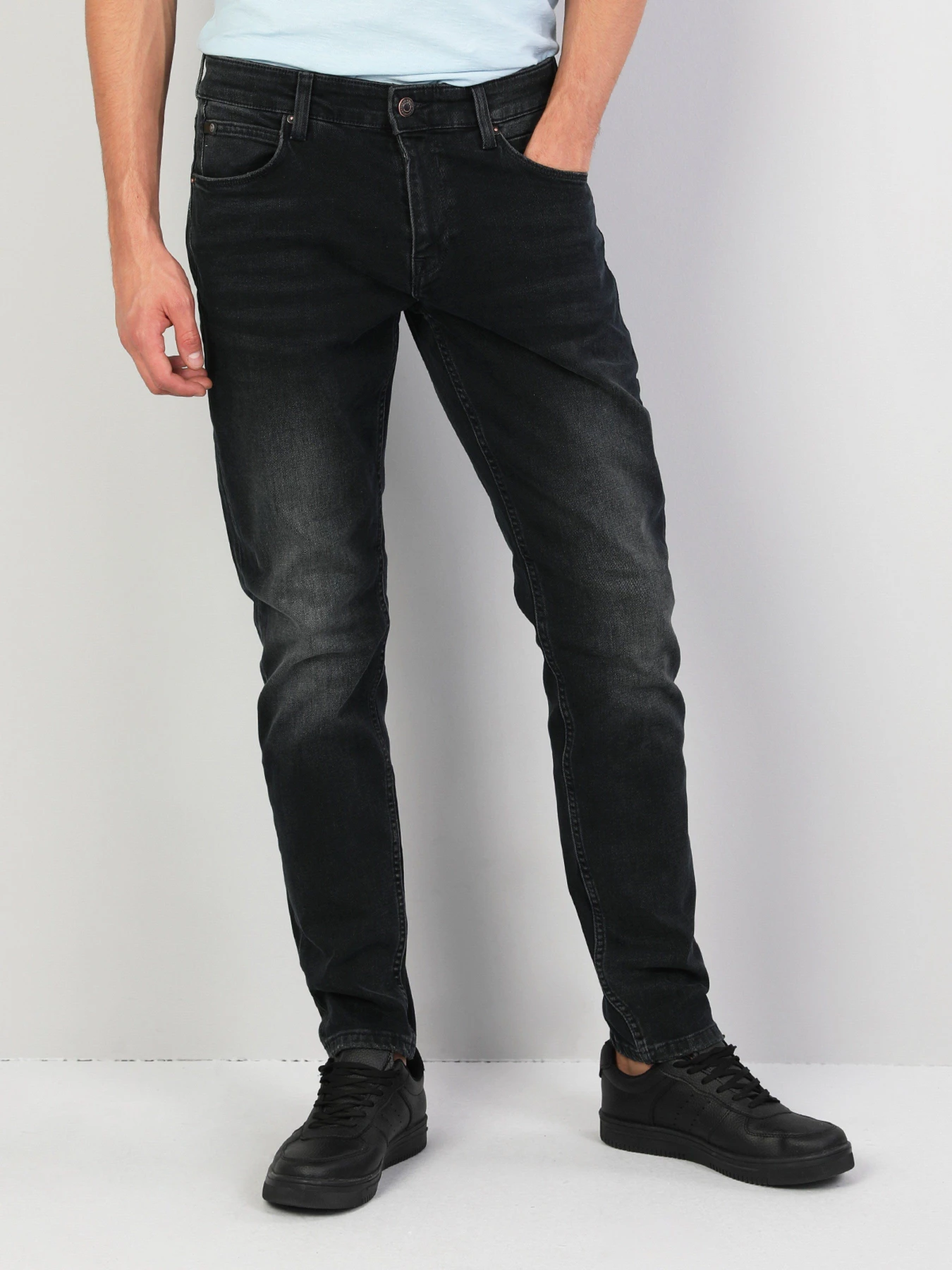 Джинсы Colin’s 041 Danny Slim модель CL1047362DN09318 Фото