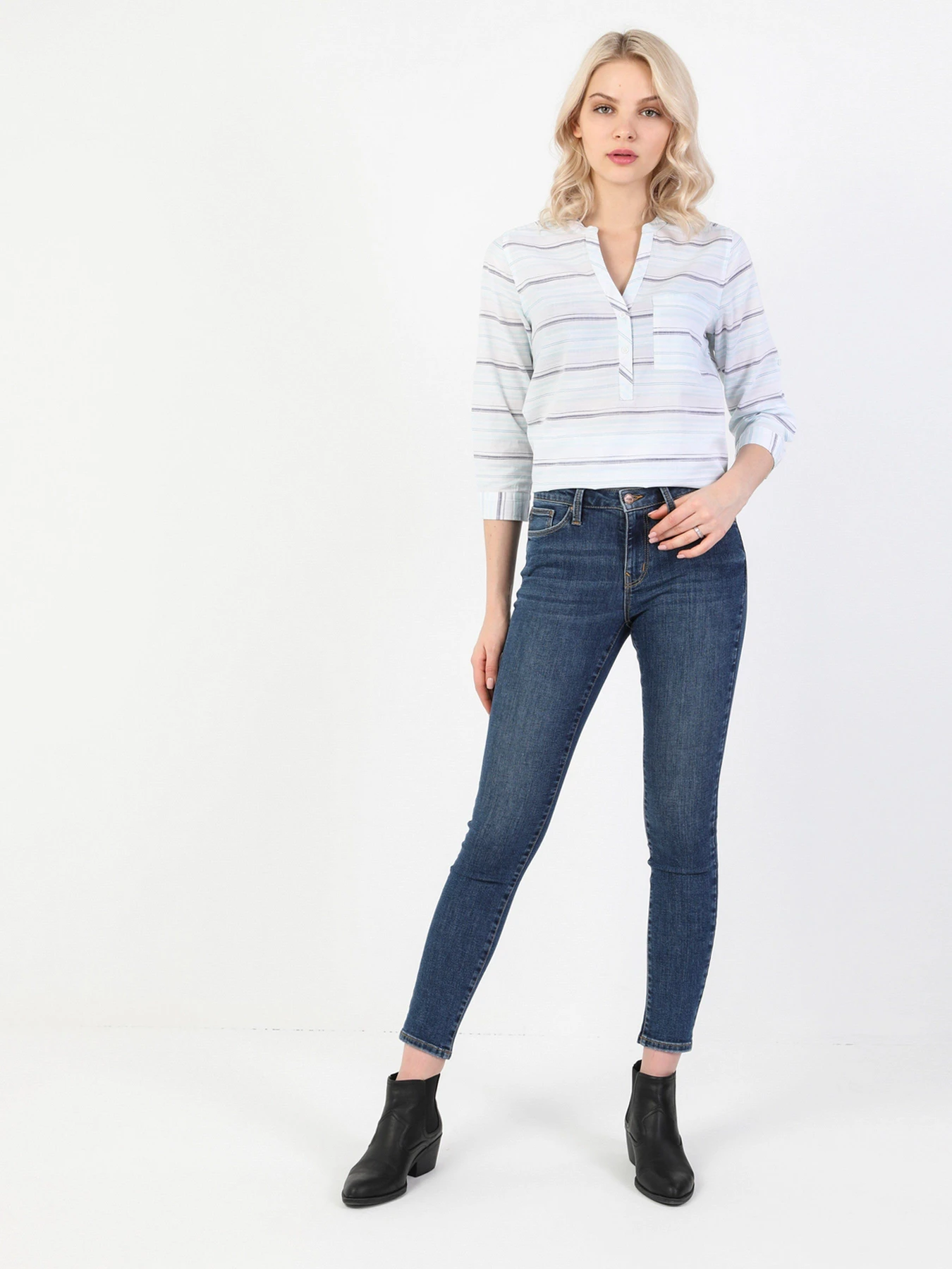 Джинси Colin’s 759 Lara модель CL1048741DN04471 Джинси Colin’s 759 Lara модель CL1048741DN04471 Фото