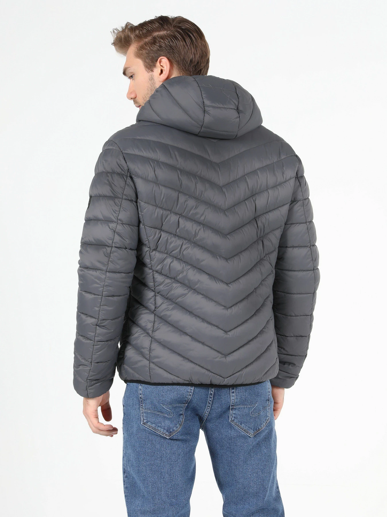 Куртки та дублянки Colin’s модель CL1021308ANT Куртки та дублянки Colin’s модель CL1021308ANT Фото