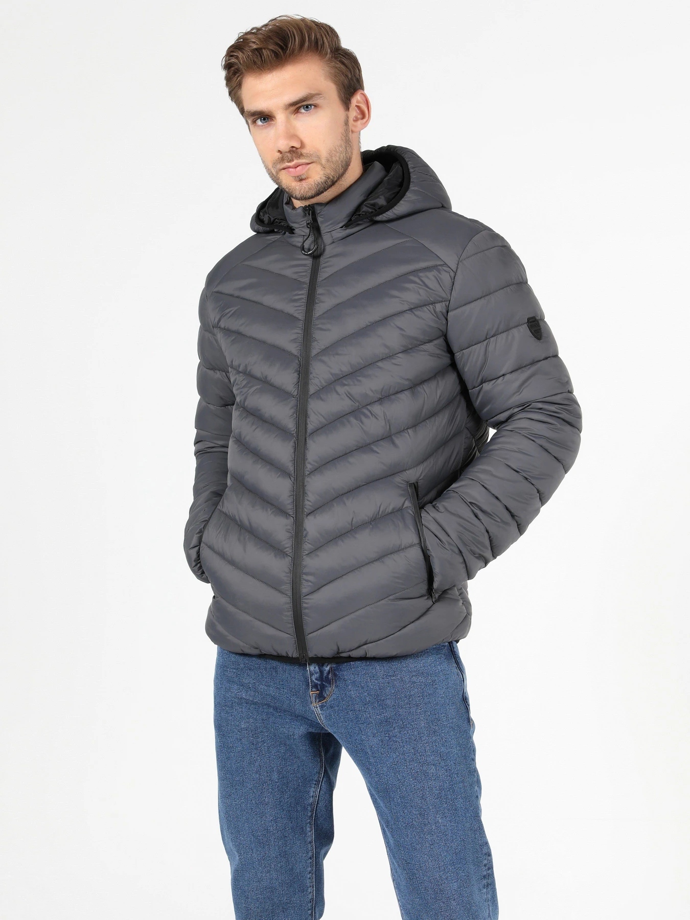 Куртки та дублянки Colin’s модель CL1021308ANT Куртки та дублянки Colin’s модель CL1021308ANT Фото