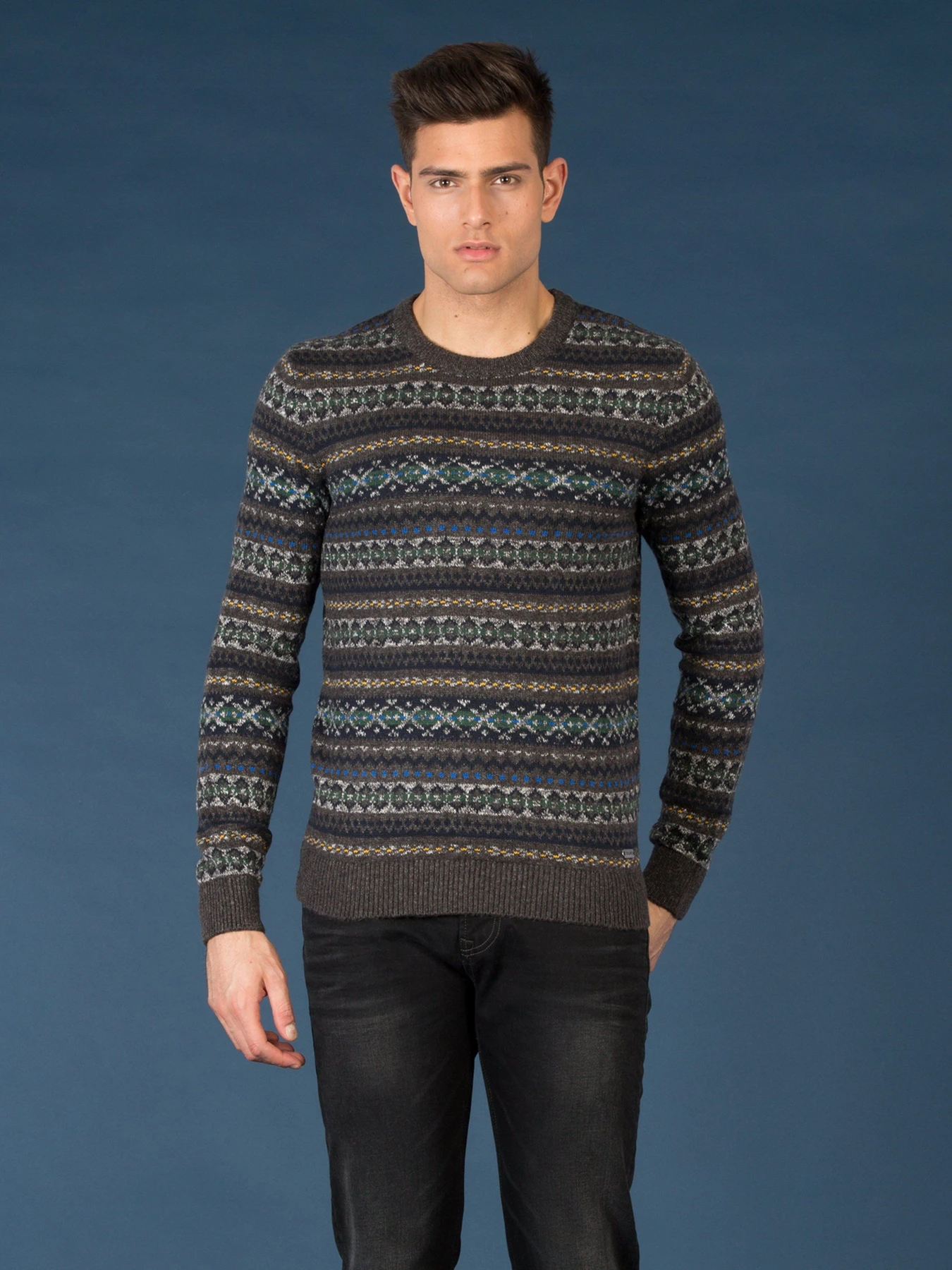 Свитры и кардиганы Colin’s модель CL1021456ANM Свитры и кардиганы Colin’s модель CL1021456ANM Фото