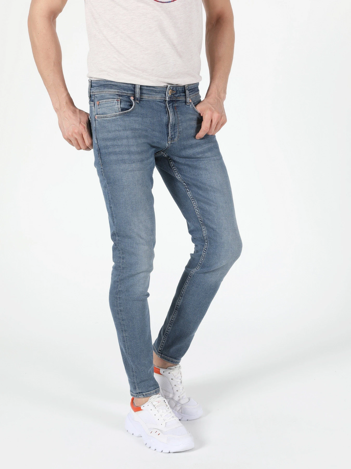 Джинсы Colin’s 041 Danny модель CL1052766DN41247 Фото