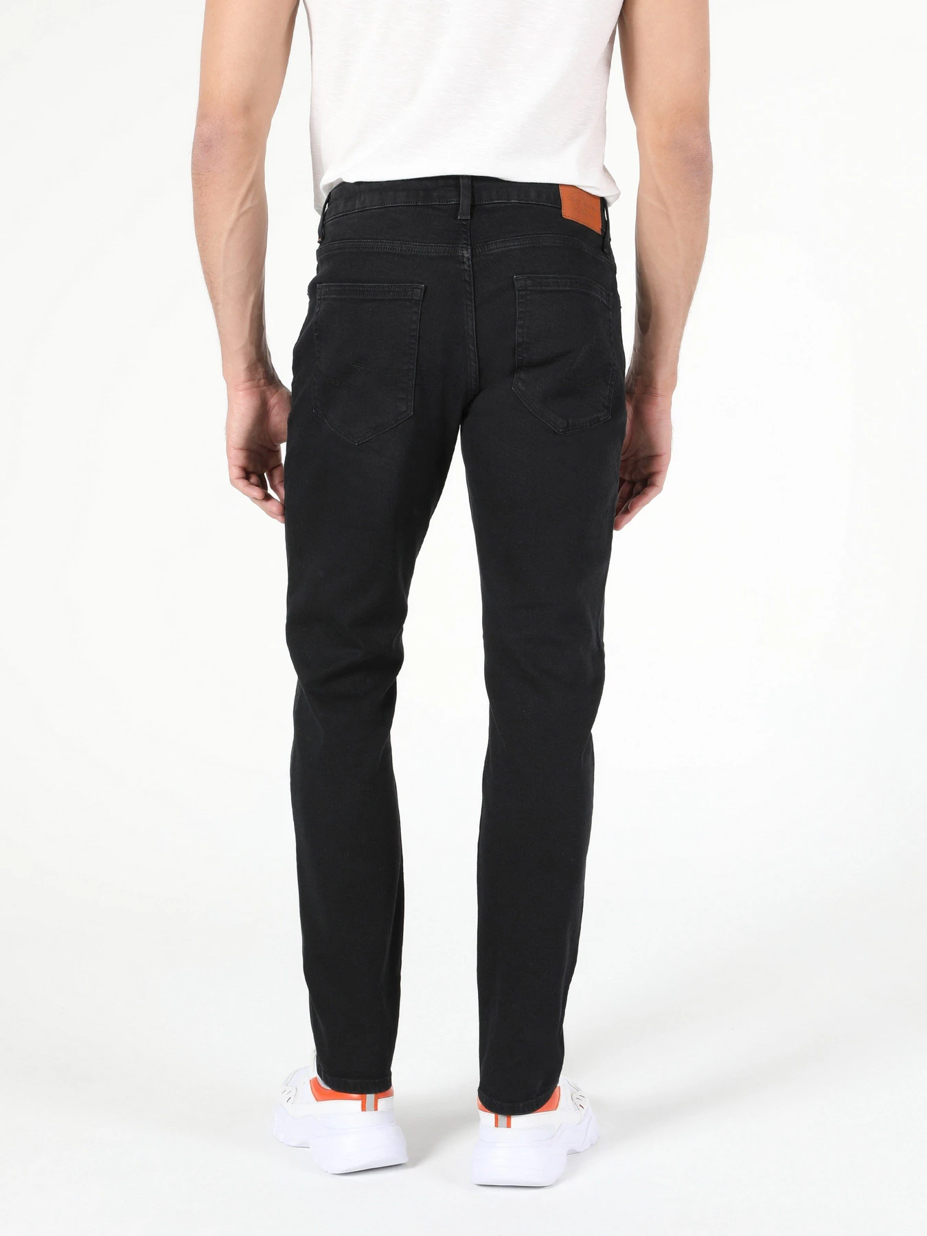 Джинсы Colin’s 044 Karl Straight модель CL1053739DN06469 Фото