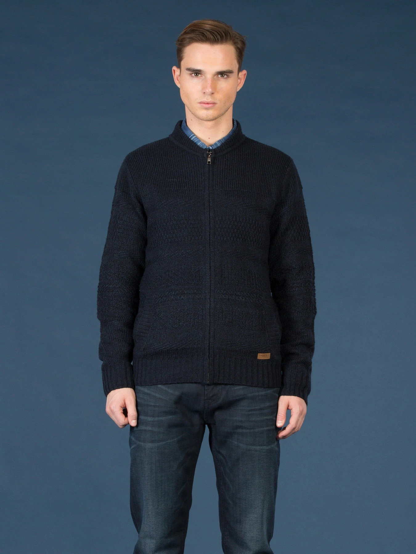 Свитры и кардиганы Colin’s модель CL1022666NAV Свитры и кардиганы Colin’s модель CL1022666NAV Фото