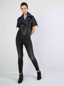 Куртки и дубленки Colin’s модель CL1041649BLK Фото