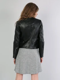 Куртки и дубленки Colin’s модель CL1044579BLK Фото