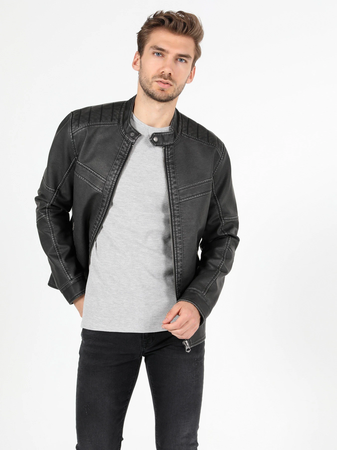 Куртки та дублянки Colin’s модель CL1050093BLK Куртки та дублянки Colin’s модель CL1050093BLK Фото