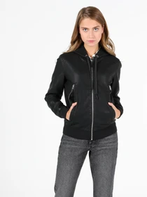 Куртки и дубленки Colin’s модель CL1050326BLK Фото