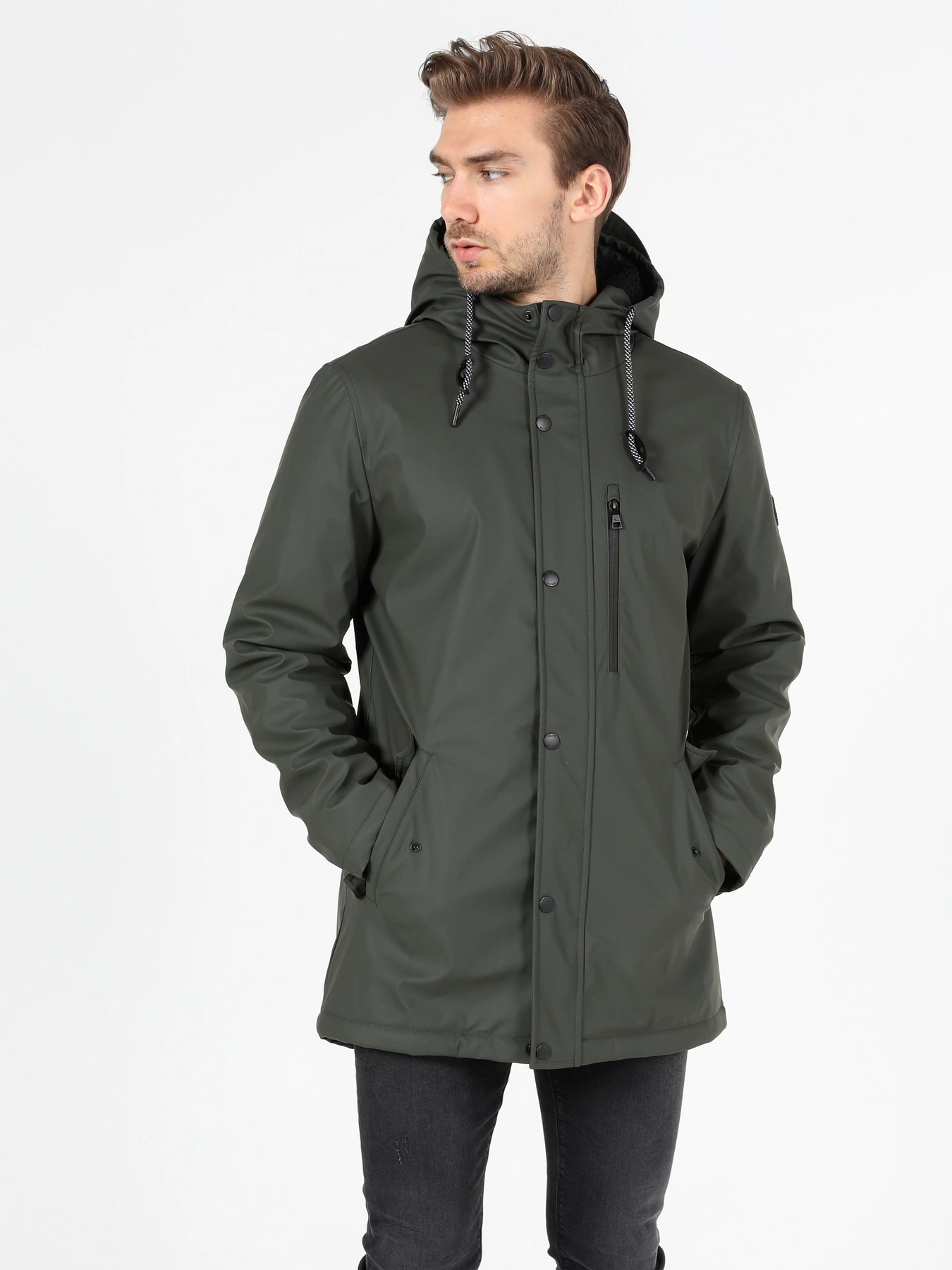 Куртки та дублянки Colin’s модель CL1051119GRN Куртки та дублянки Colin’s модель CL1051119GRN Фото