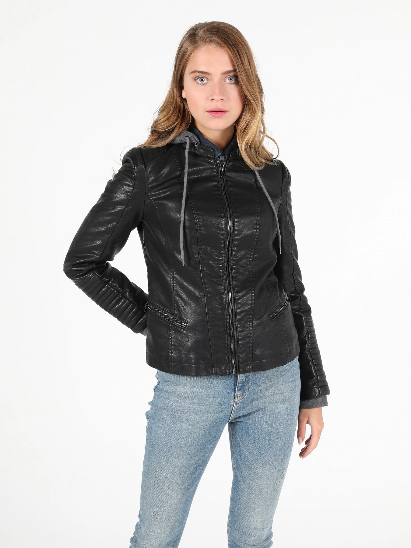 Куртки и дубленки Colin’s модель CL1051275BLK Куртки и дубленки Colin’s модель CL1051275BLK Фото