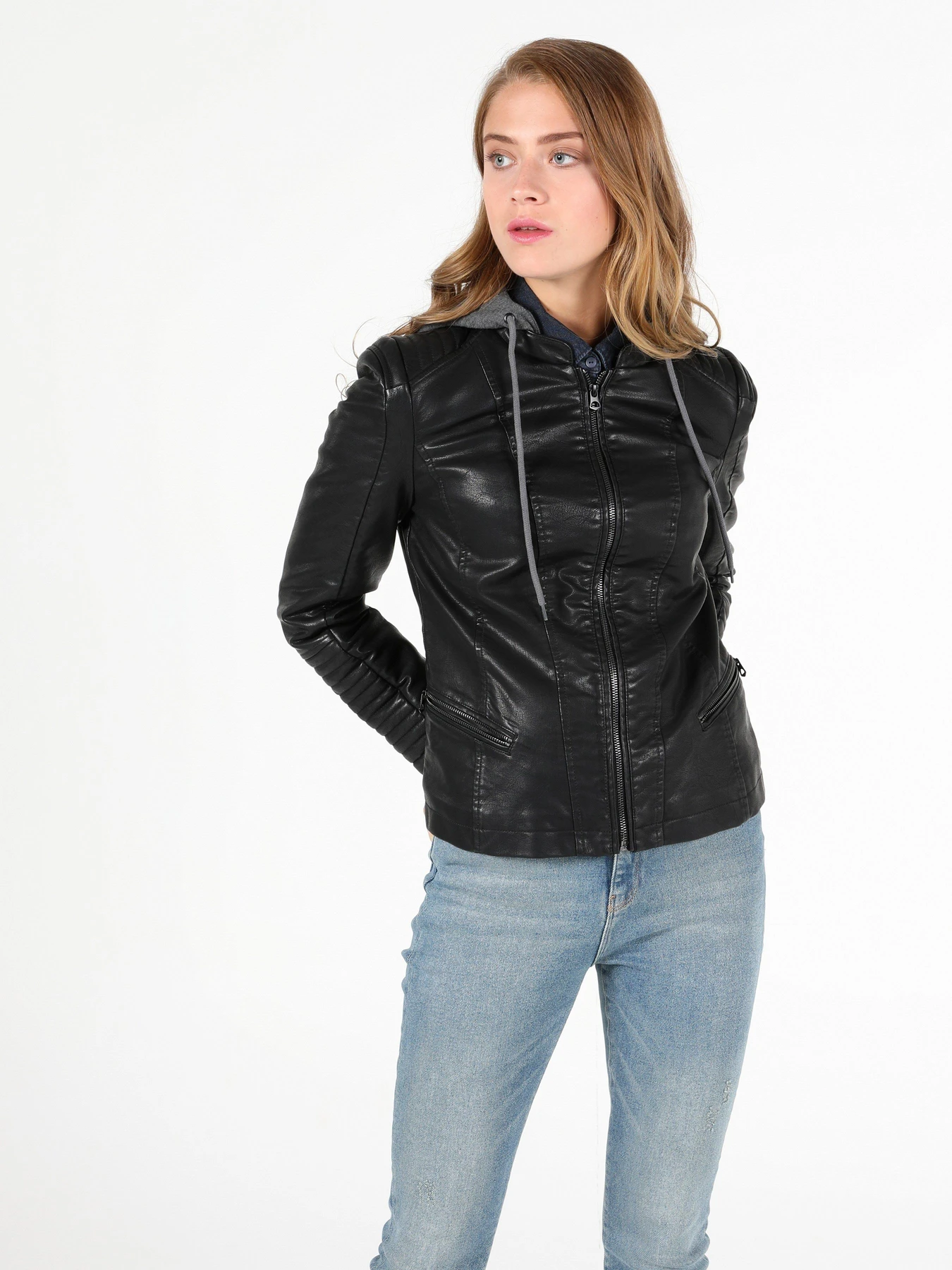 Куртки и дубленки Colin’s модель CL1051275BLK Куртки и дубленки Colin’s модель CL1051275BLK Фото