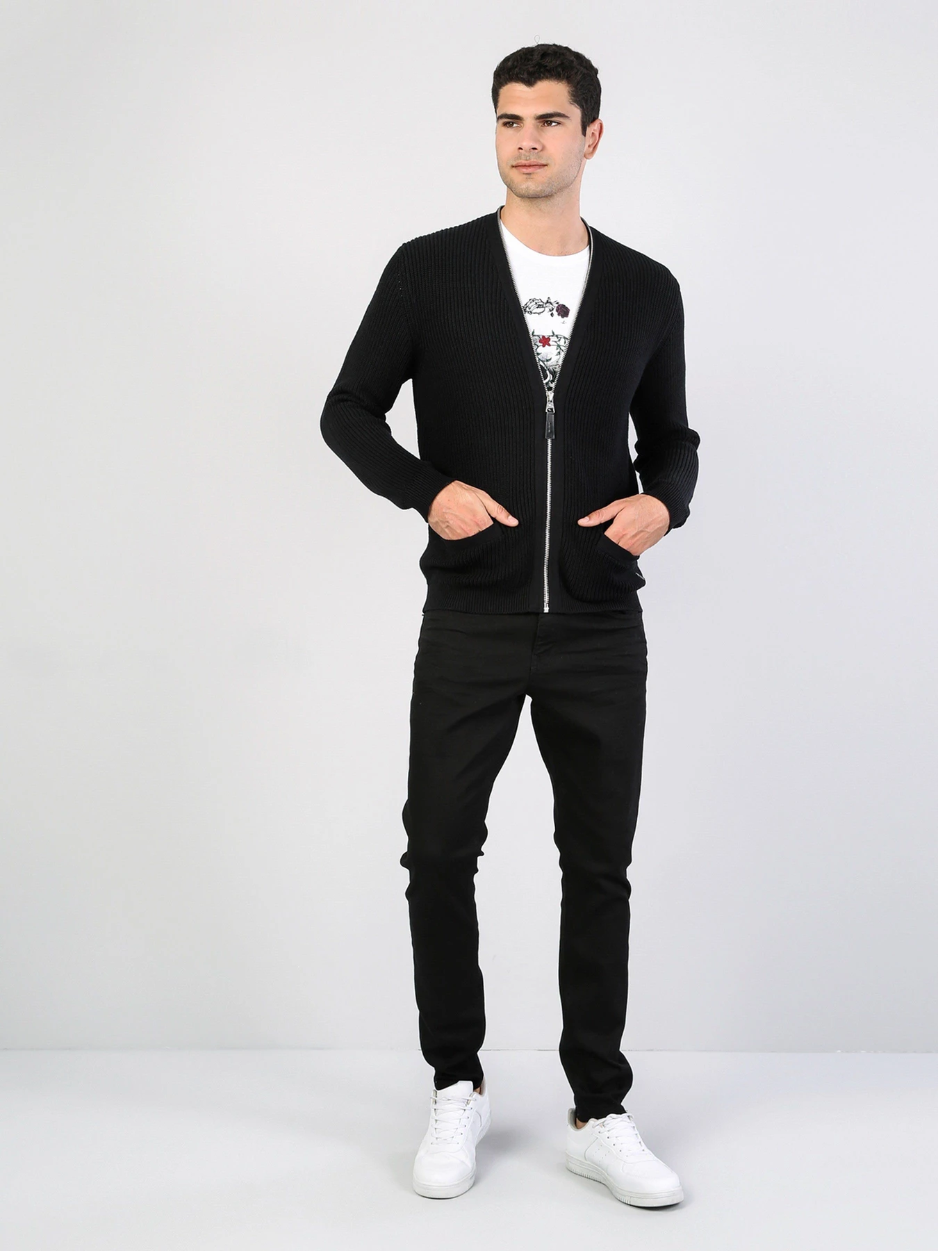 Свитры и кардиганы Colin’s модель CL1035132BLK Свитры и кардиганы Colin’s модель CL1035132BLK Фото