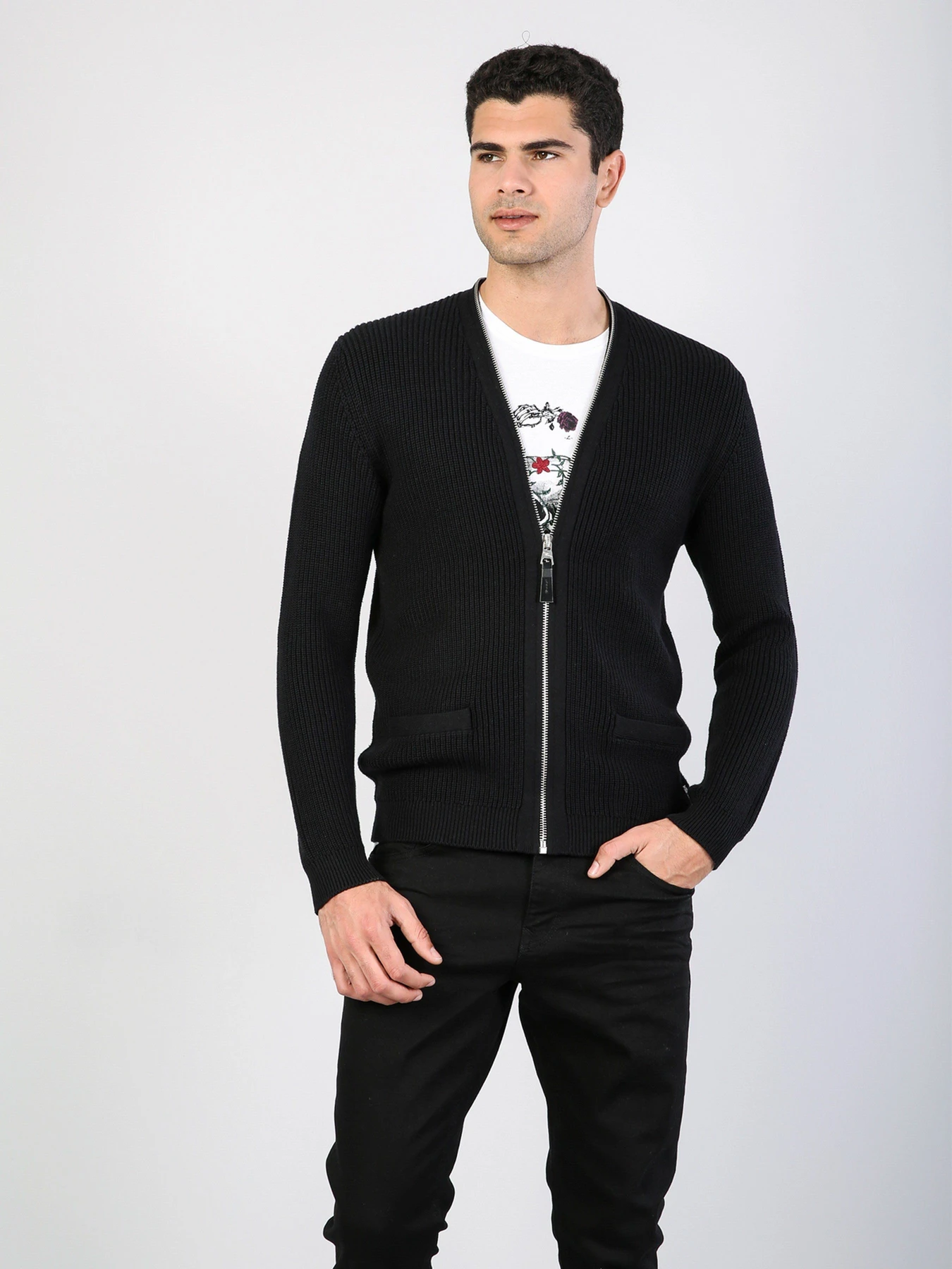 Свитры и кардиганы Colin’s модель CL1035132BLK Свитры и кардиганы Colin’s модель CL1035132BLK Фото