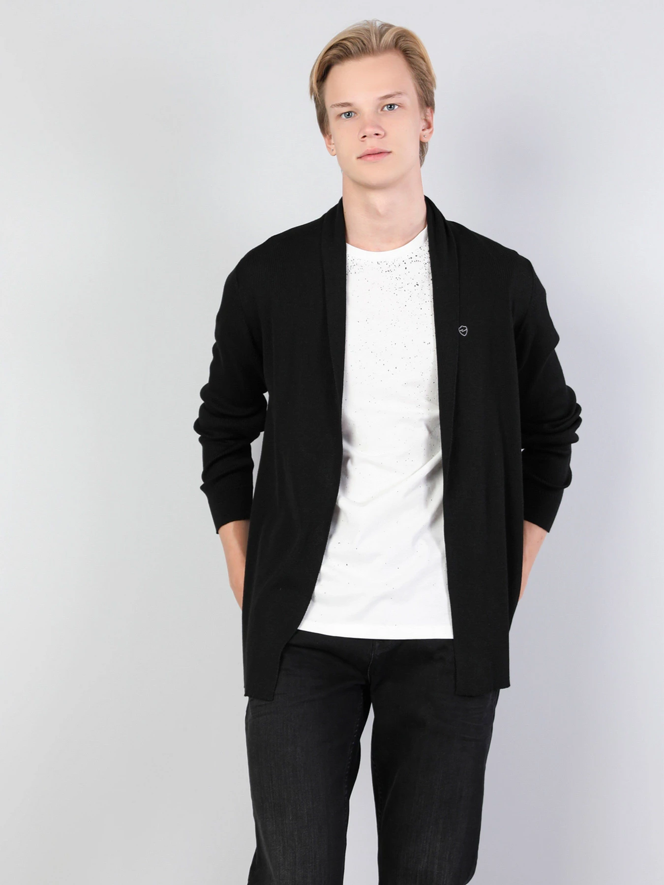 Светри та кардигани Colin’s модель CL1044533BLK Светри та кардигани Colin’s модель CL1044533BLK Фото