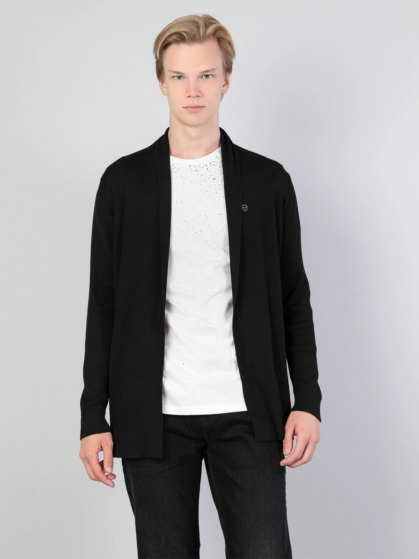 Светри та кардигани Colin’s модель CL1044533BLK Светри та кардигани Colin’s модель CL1044533BLK Фото