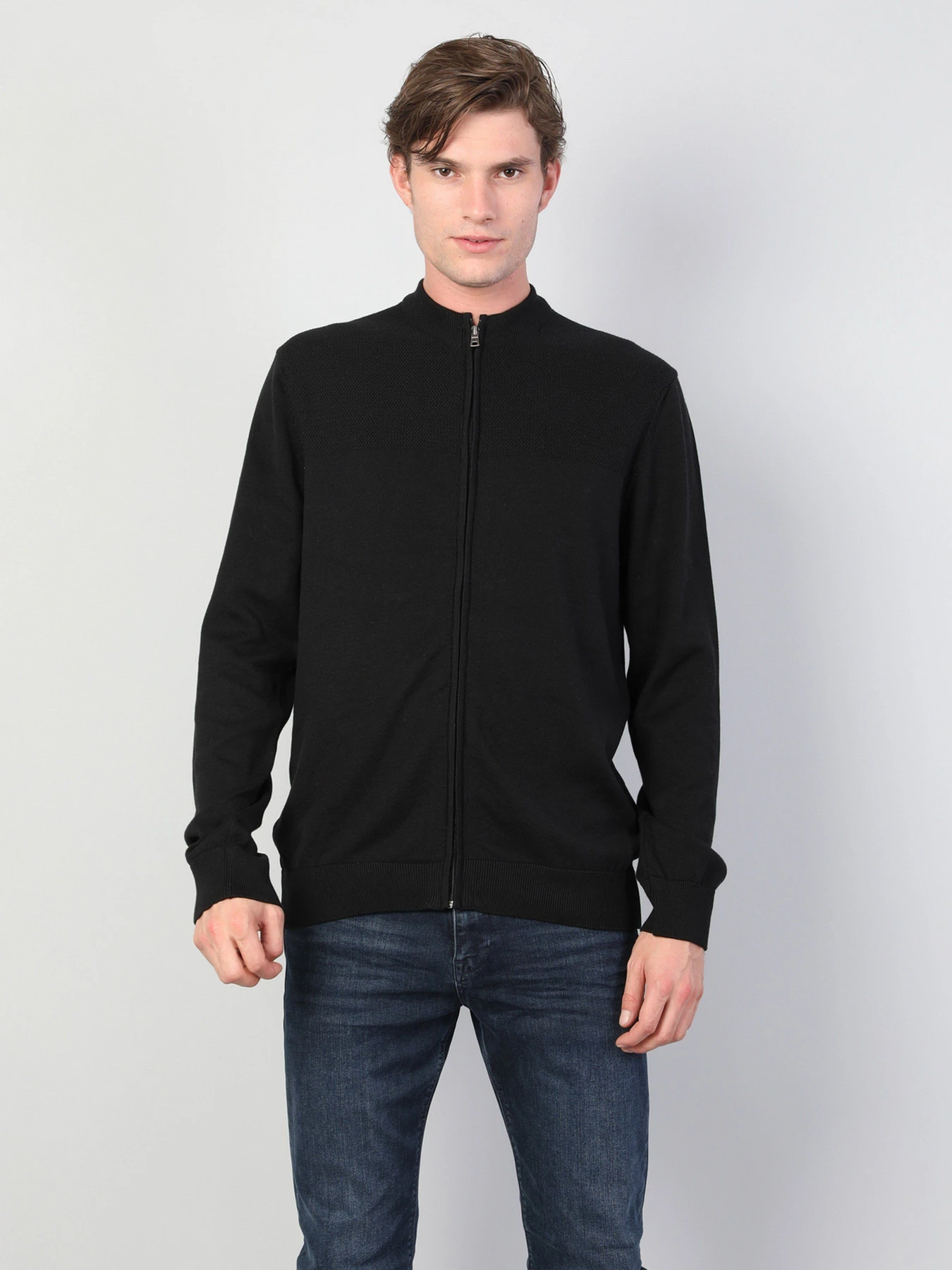 Свитры и кардиганы Colin’s модель CL1045579BLK Фото