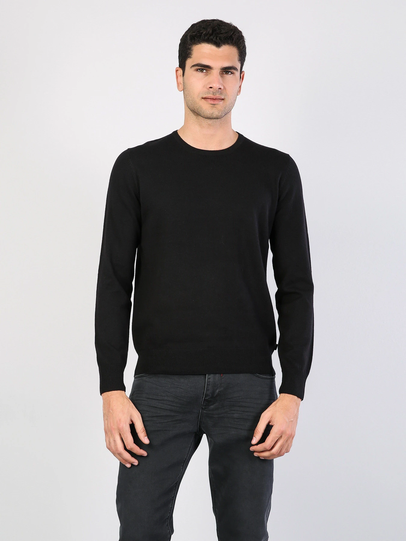 Светри та кардигани Colin’s модель CL1023186BLK Фото