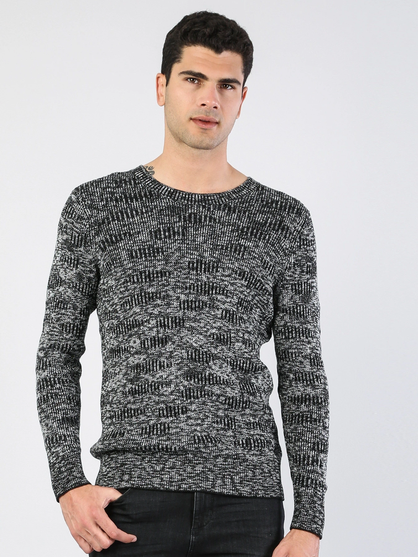 Светри та кардигани Colin’s модель CL1035108BLK Светри та кардигани Colin’s модель CL1035108BLK Фото