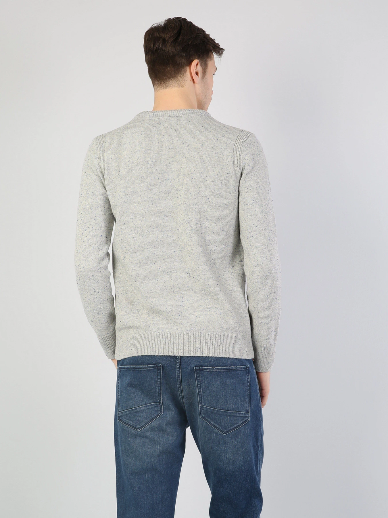 Свитры и кардиганы Colin’s модель CL1035123SNM Свитры и кардиганы Colin’s модель CL1035123SNM Фото