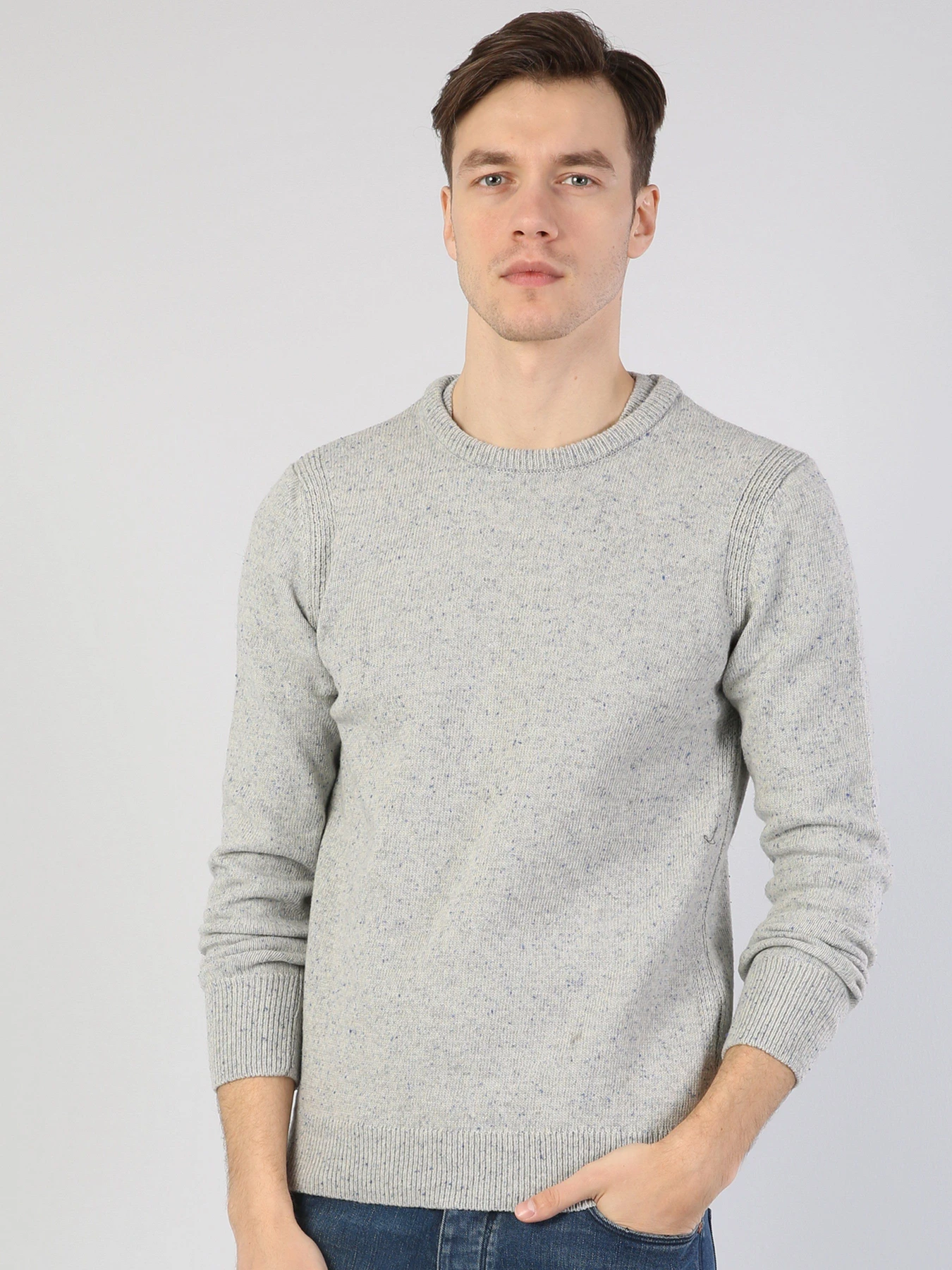 Свитры и кардиганы Colin’s модель CL1035123SNM Свитры и кардиганы Colin’s модель CL1035123SNM Фото