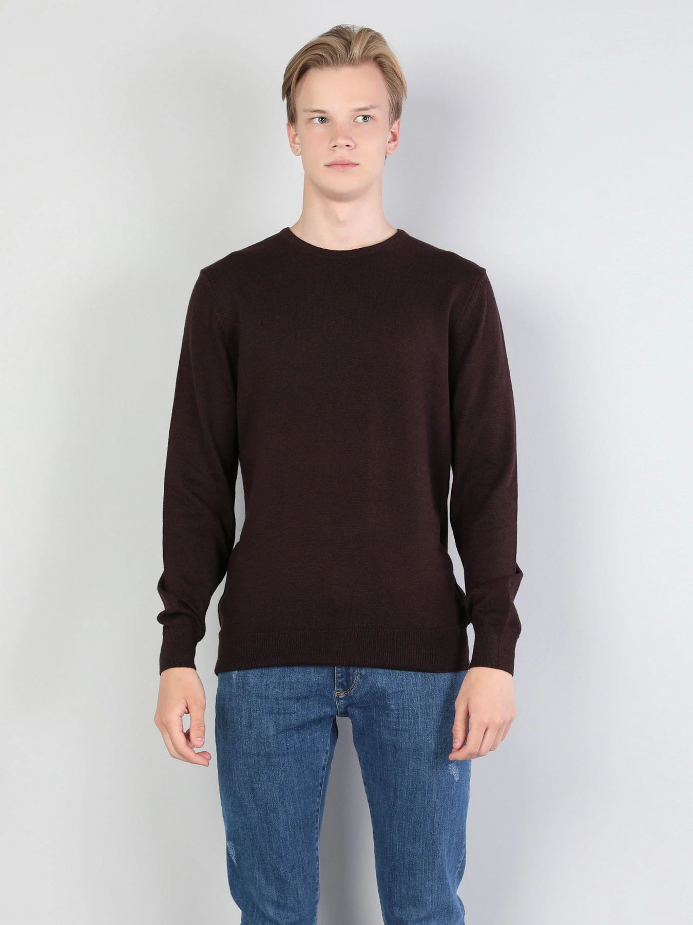 Светри та кардигани Colin’s модель CL1023186MBR Светри та кардигани Colin’s модель CL1023186MBR Фото