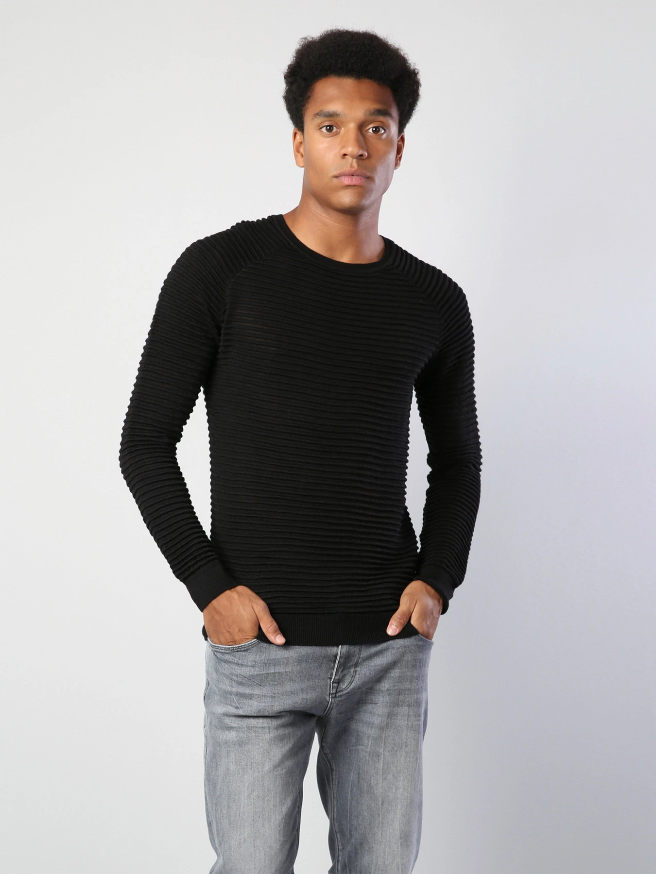 Свитры и кардиганы Colin’s модель CL1036153BLK Фото