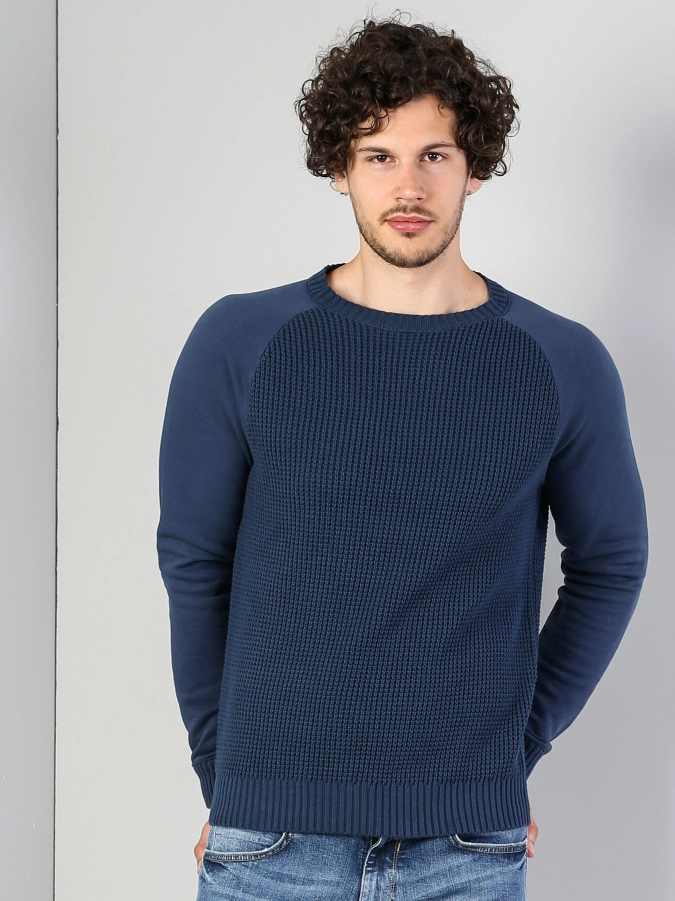 Свитры и кардиганы Colin’s модель CL1036356BLE Свитры и кардиганы Colin’s модель CL1036356BLE Фото