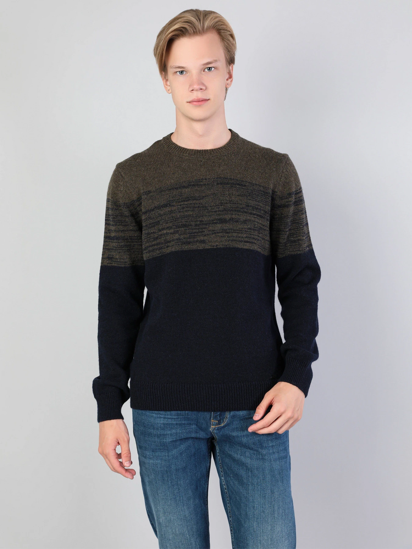 Светри та кардигани Colin’s модель CL1044259NAV Светри та кардигани Colin’s модель CL1044259NAV Фото