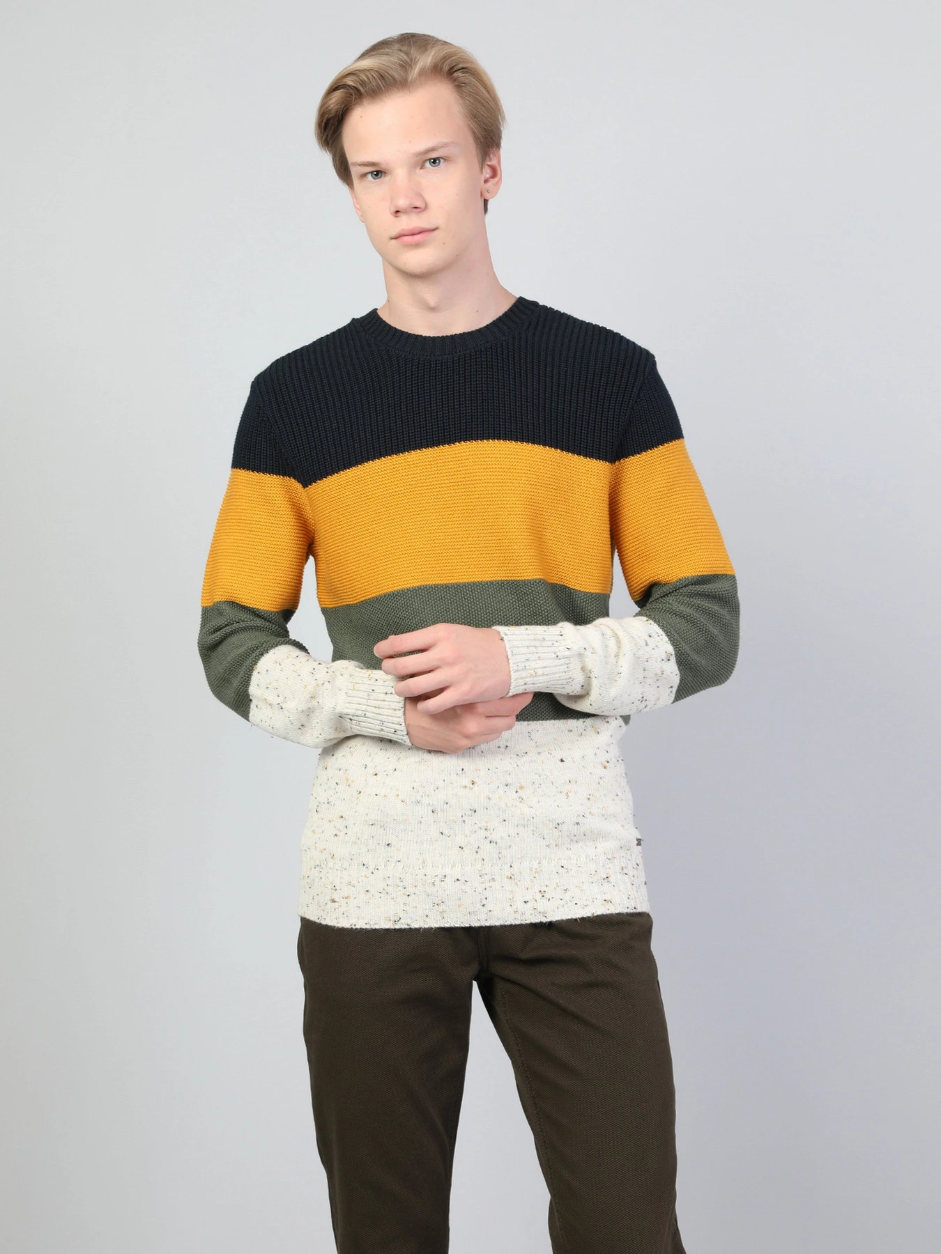 Светри та кардигани Colin’s модель CL1045242SNM Светри та кардигани Colin’s модель CL1045242SNM Фото