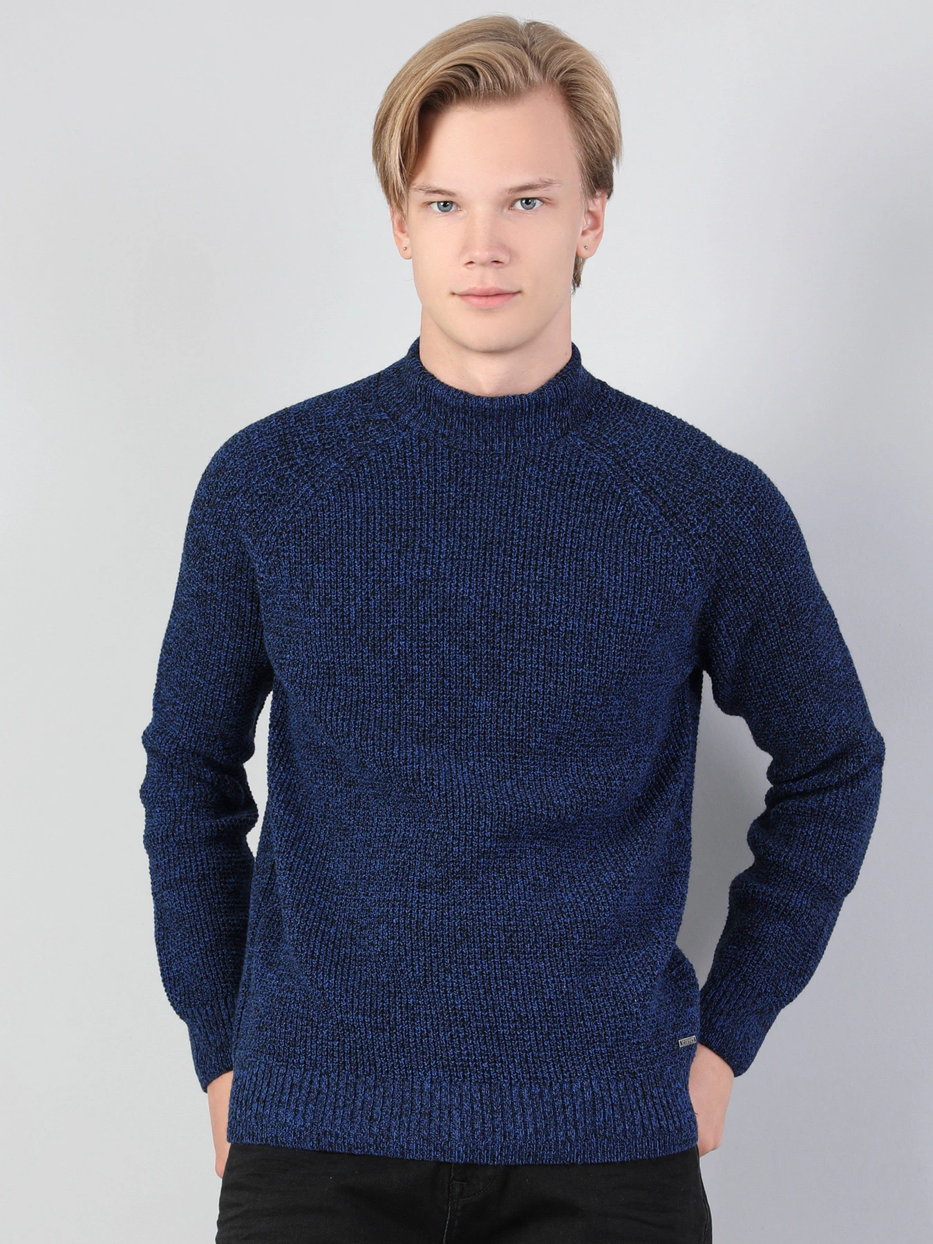 Светри та кардигани Colin’s модель CL1045370BLM Светри та кардигани Colin’s модель CL1045370BLM Фото