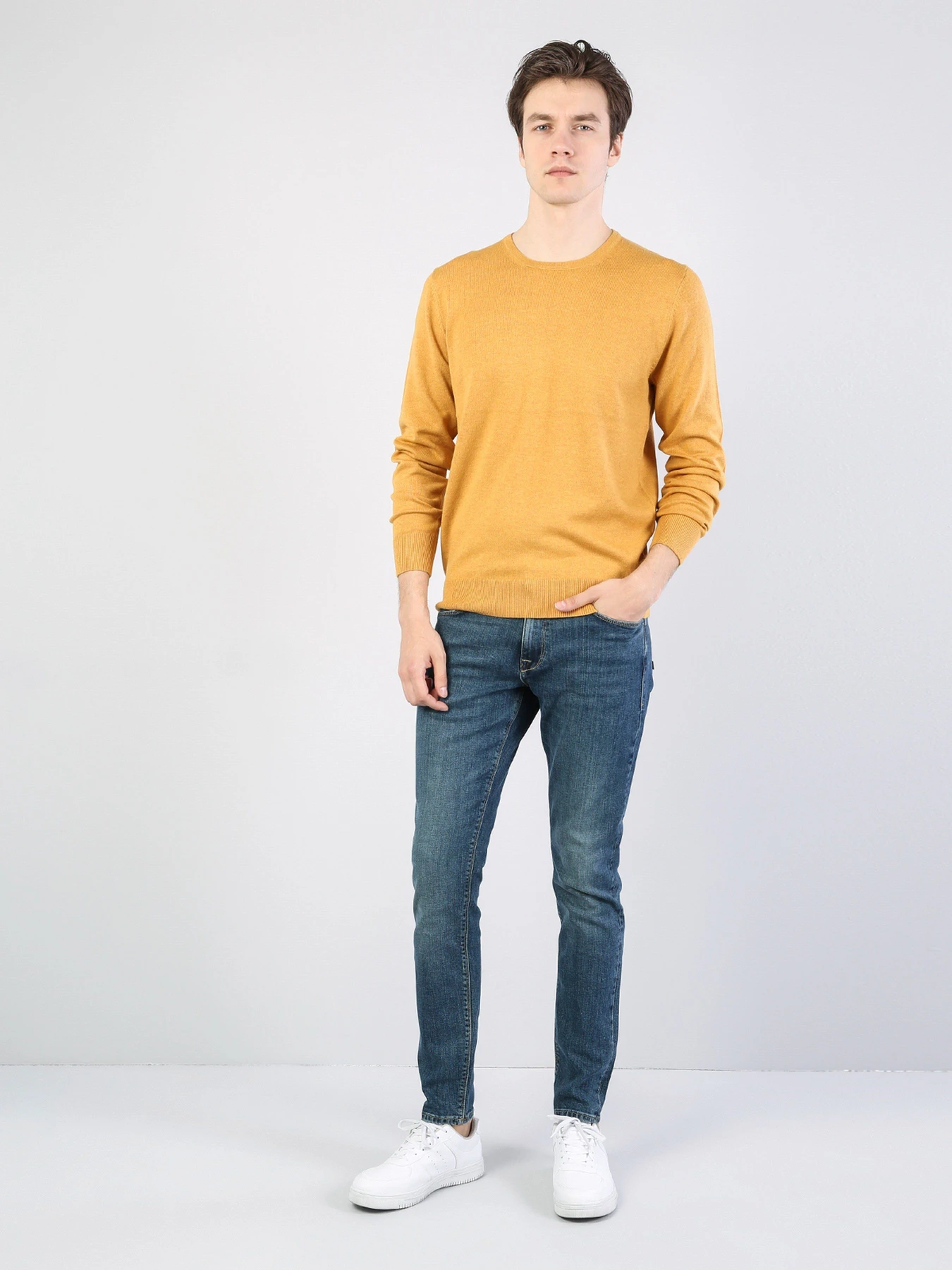 Светри та кардигани Colin’s модель CL1023186YLM Светри та кардигани Colin’s модель CL1023186YLM Фото