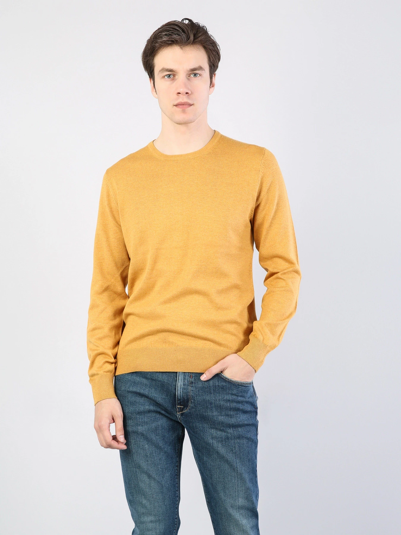 Светри та кардигани Colin’s модель CL1023186YLM Светри та кардигани Colin’s модель CL1023186YLM Фото