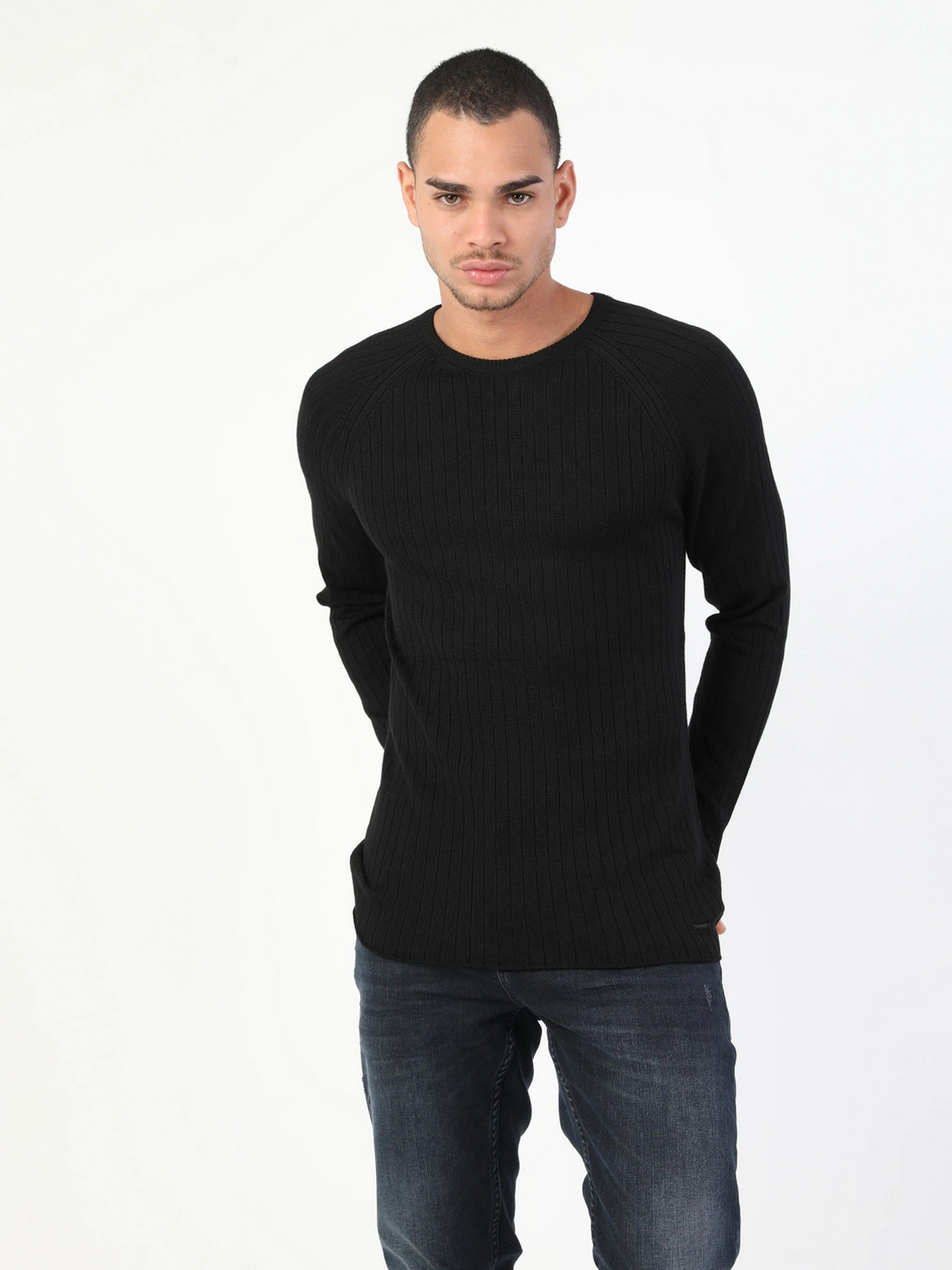 Светри та кардигани Colin’s модель CL1047125BLK Светри та кардигани Colin’s модель CL1047125BLK Фото