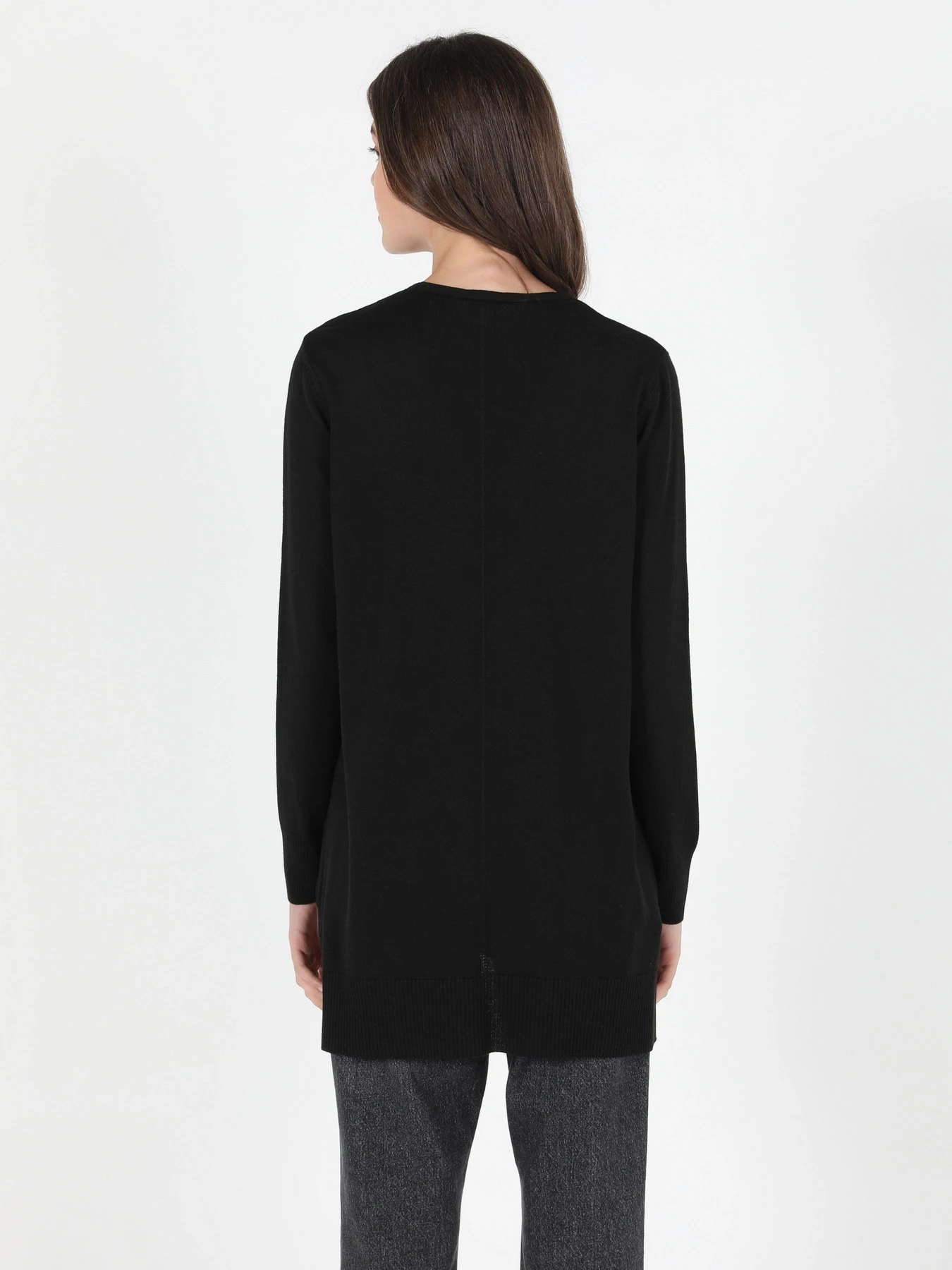 Свитры и кардиганы Colin’s модель CL1050997BLK Фото