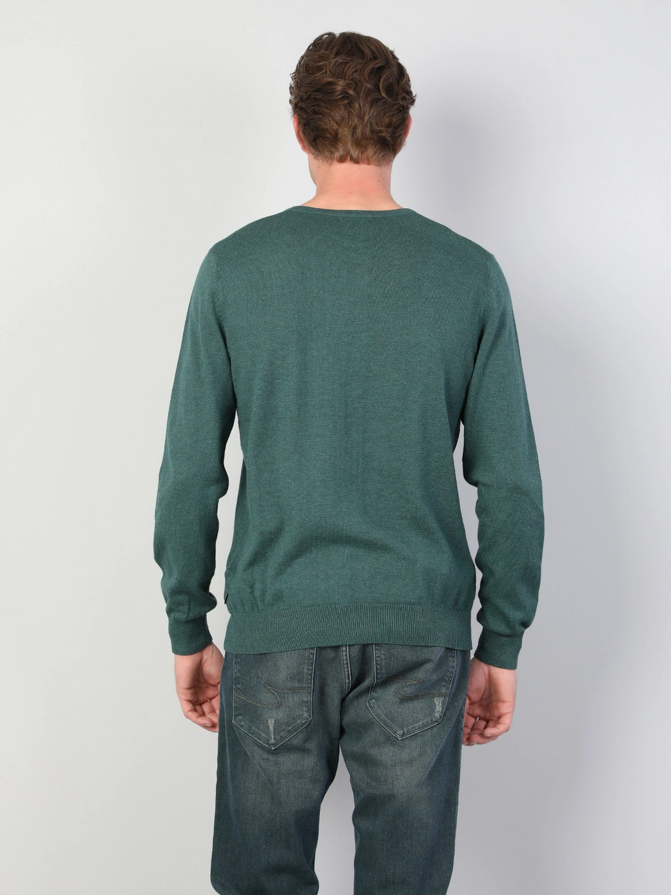 Свитры и кардиганы Colin’s модель CL1023230GRM Свитры и кардиганы Colin’s модель CL1023230GRM Фото