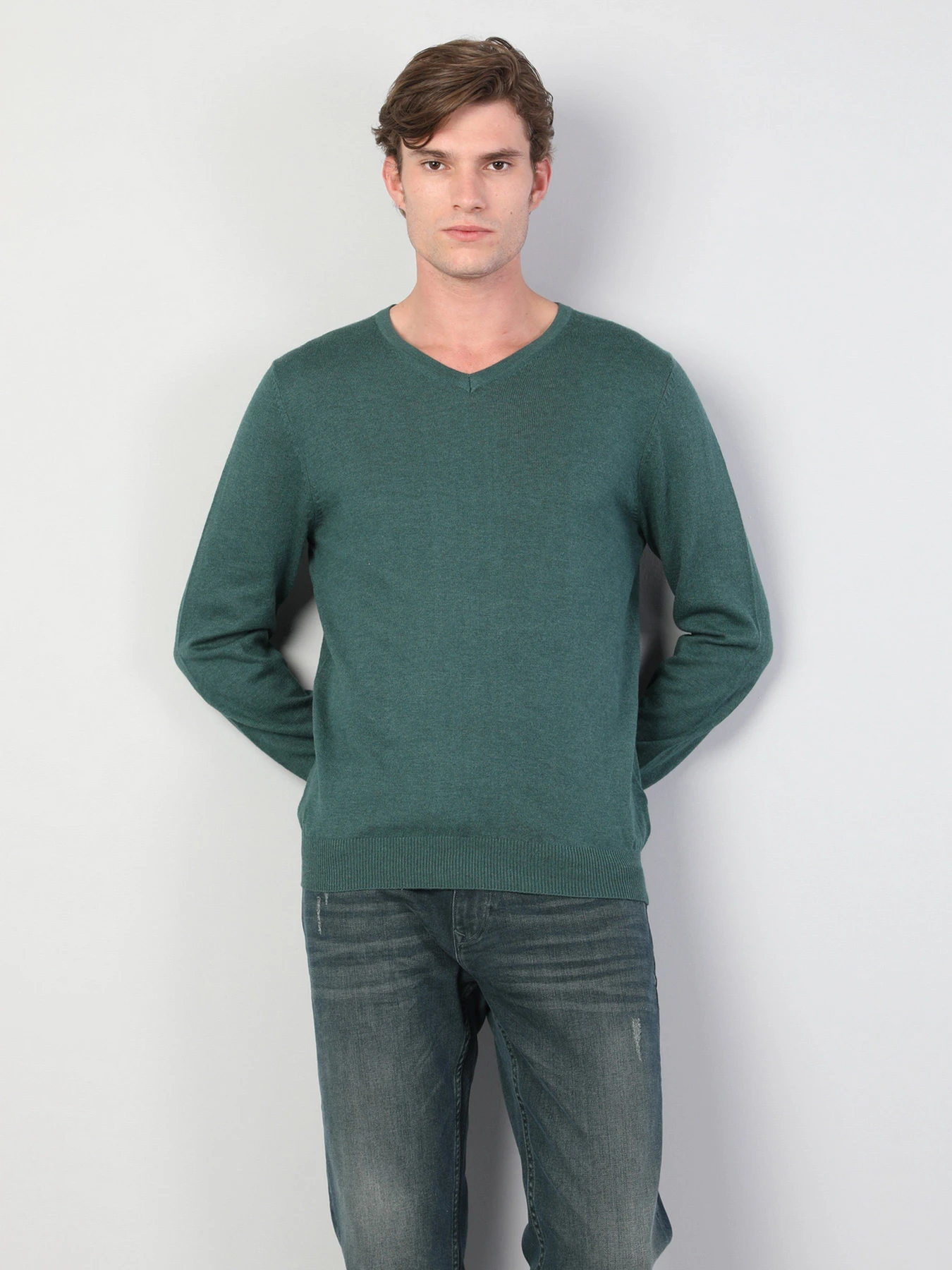 Свитры и кардиганы Colin’s модель CL1023230GRM Свитры и кардиганы Colin’s модель CL1023230GRM Фото