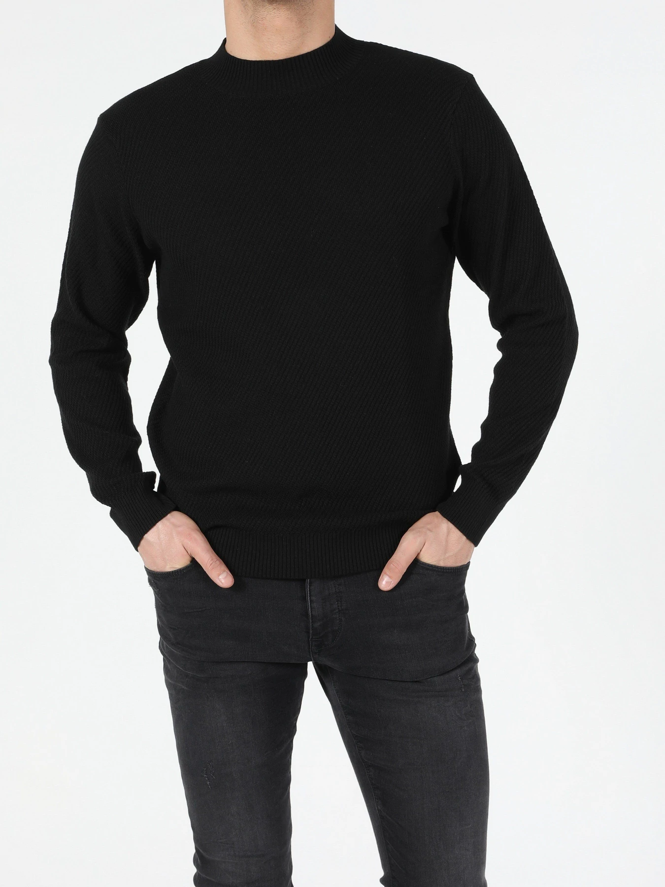 Светри та кардигани Colin’s модель CL1052173BLK Светри та кардигани Colin’s модель CL1052173BLK Фото