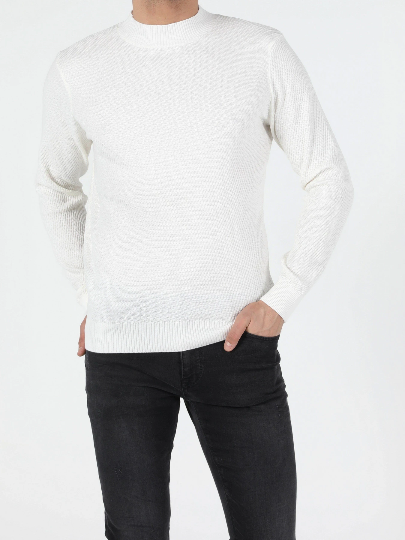 Свитры и кардиганы Colin’s модель CL1052173WHT Фото