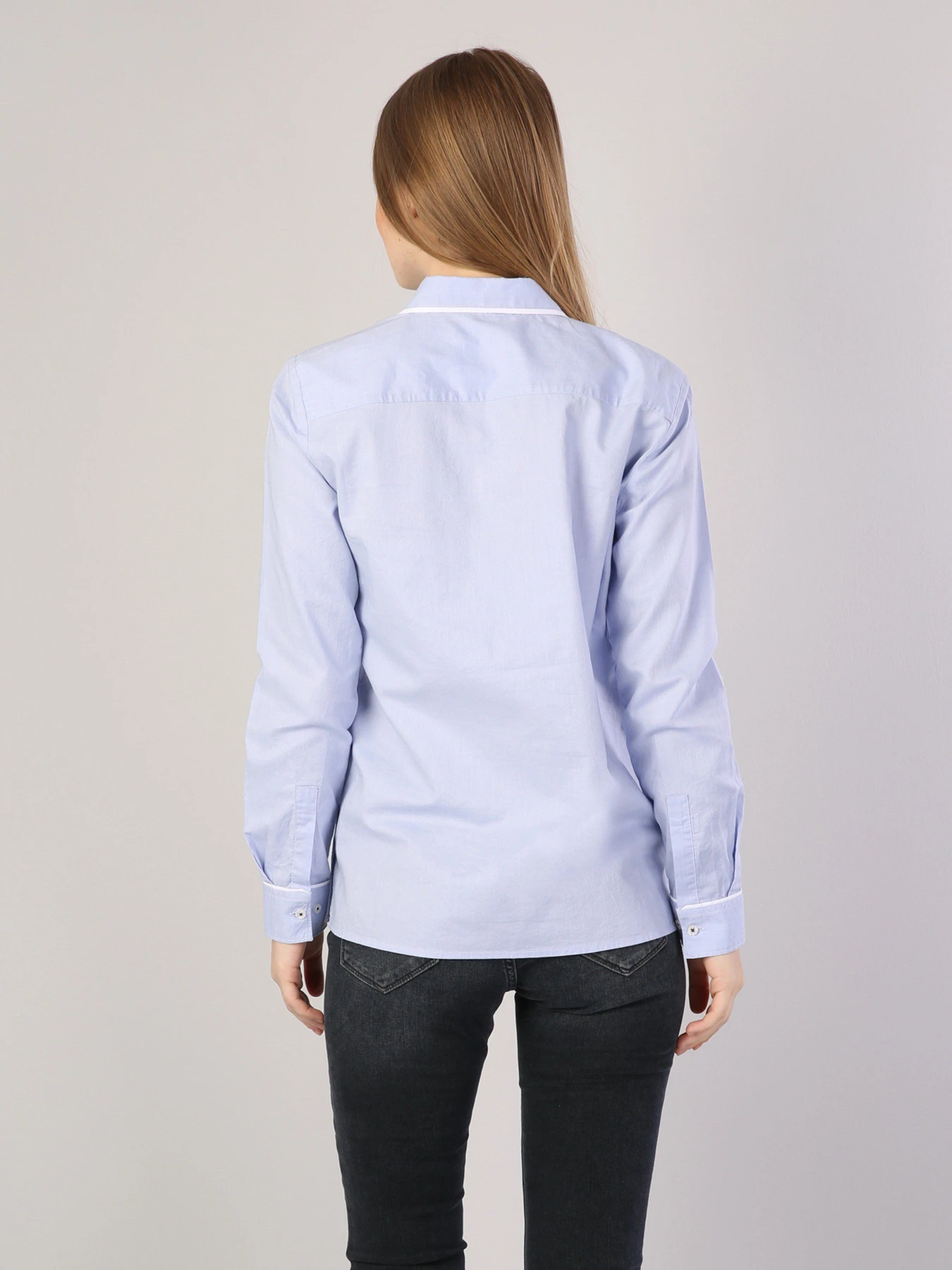 Сорочки Colin’s модель CL1035482BLE Сорочки Colin’s модель CL1035482BLE Фото
