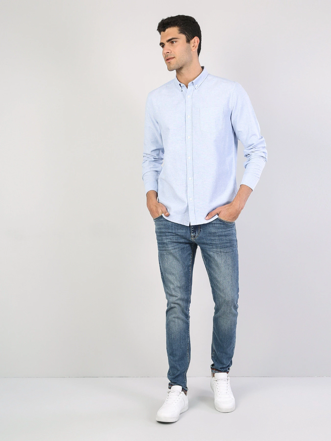 Рубашки Colin’s модель CL1035946BLE Рубашки Colin’s модель CL1035946BLE Фото