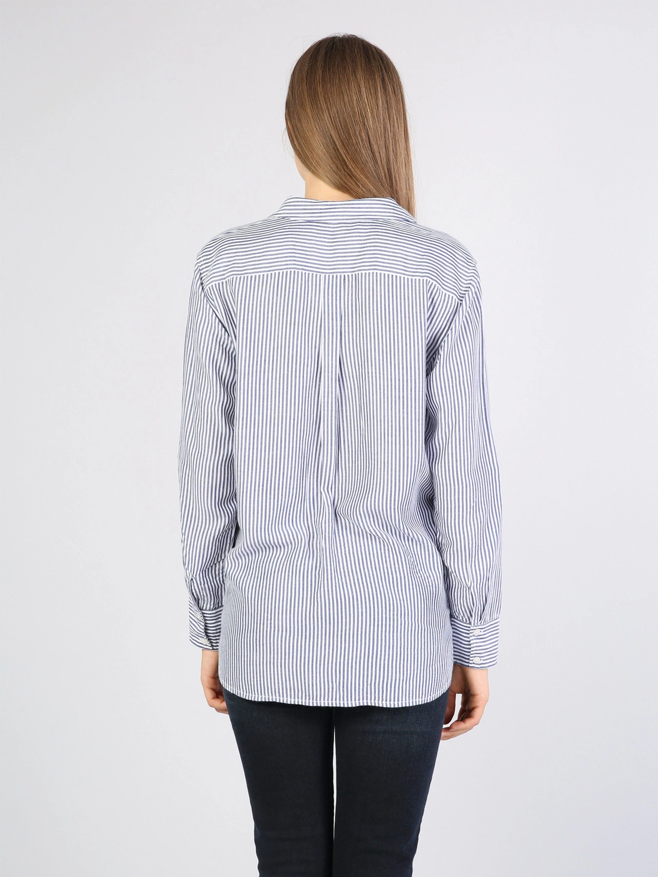 Рубашки Colin’s модель CL1035947BLI Рубашки Colin’s модель CL1035947BLI Фото