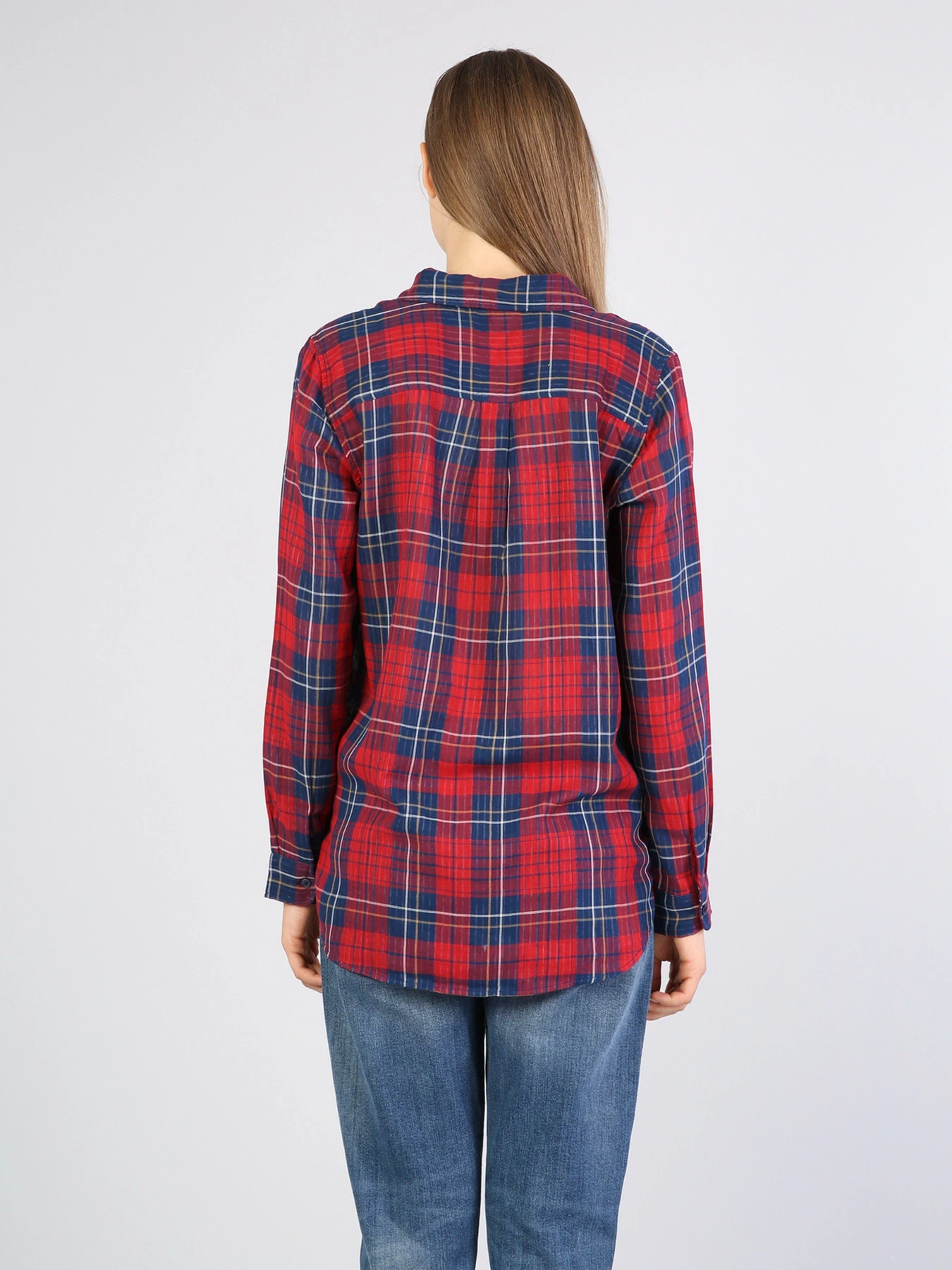 Рубашки Colin’s модель CL1036292RED Рубашки Colin’s модель CL1036292RED Фото