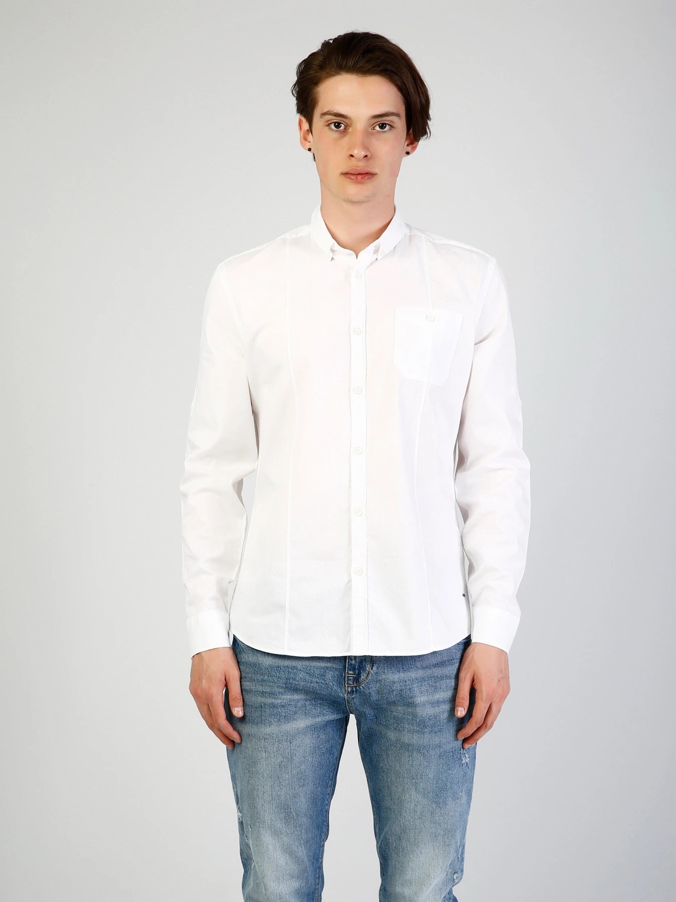 Рубашки Colin’s модель CL1036529WHT Рубашки Colin’s модель CL1036529WHT Фото