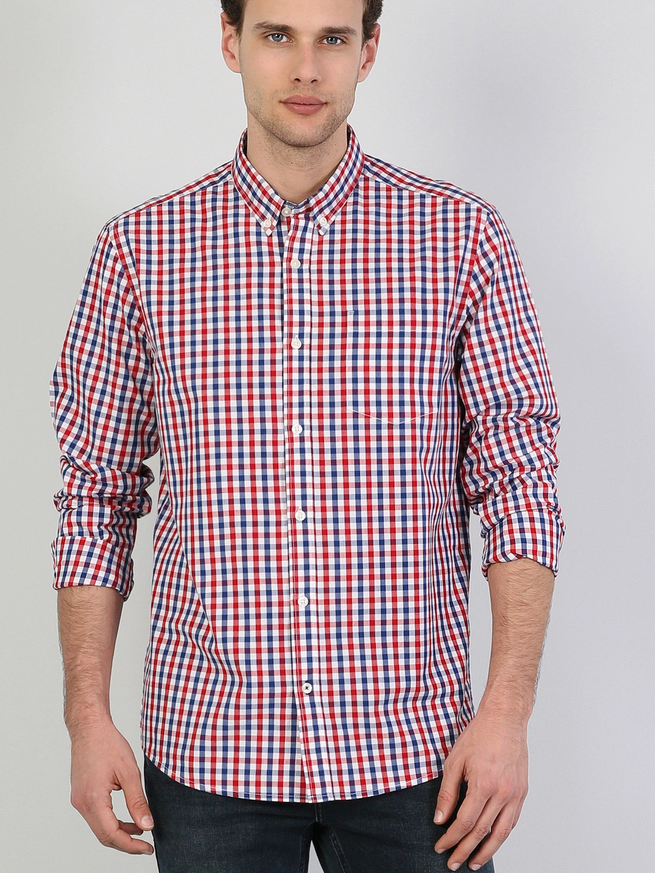 Рубашки Colin’s модель CL1041453RED Рубашки Colin’s модель CL1041453RED Фото